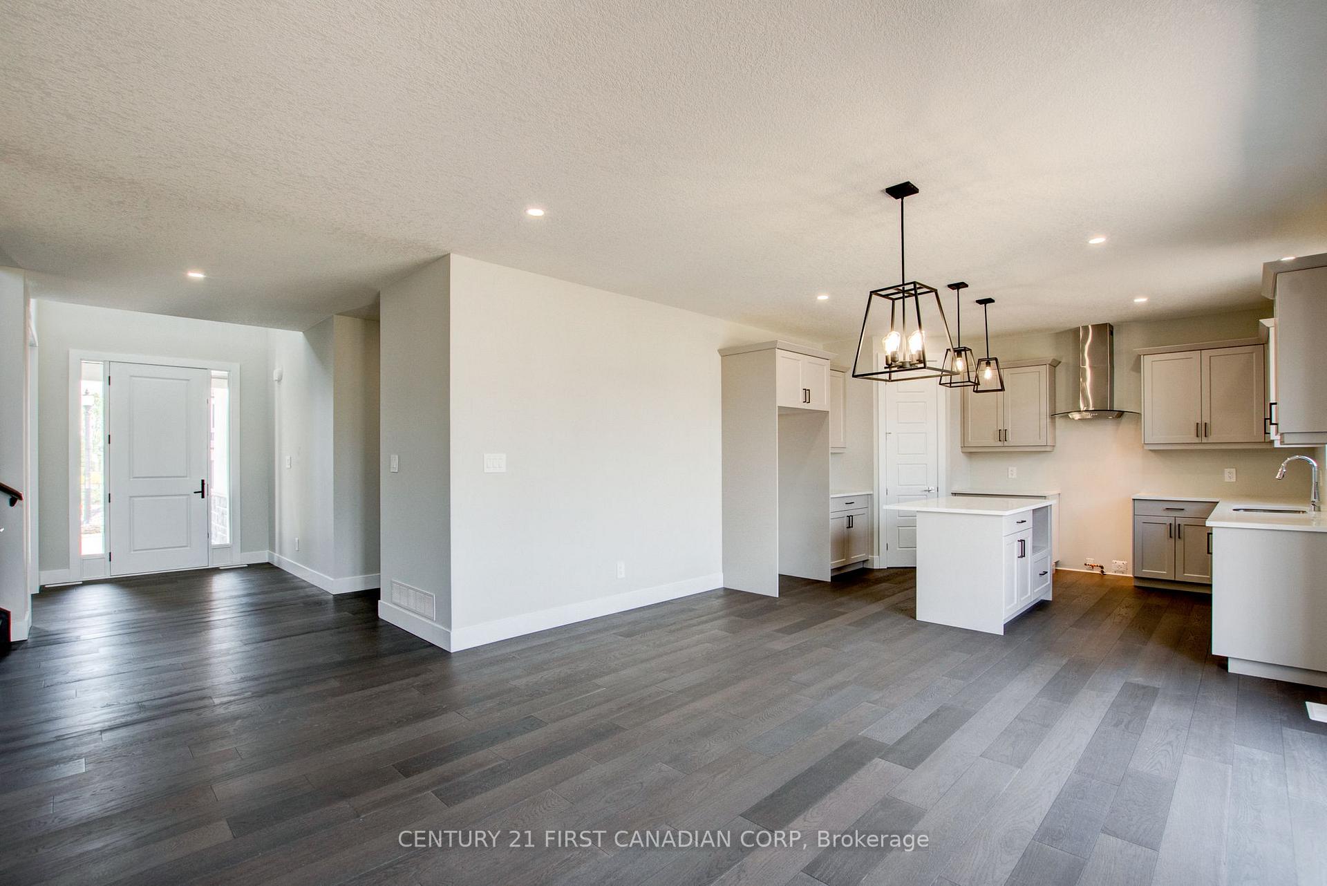 Photo 13 of 100 Aspen Circle, Thames Centre, Rural Thames Centre — HOMEH