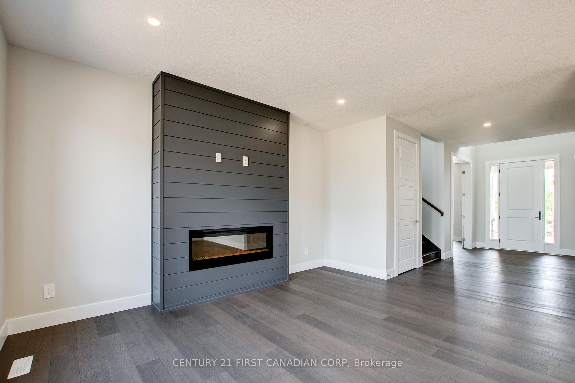 Photo 18 of 100 Aspen Circle, Thames Centre, Rural Thames Centre — HOMEH