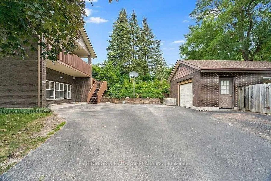 Photo 1 of Unit MAIN, 2238 4th Line, Innisfil, Alcona — HOMEH