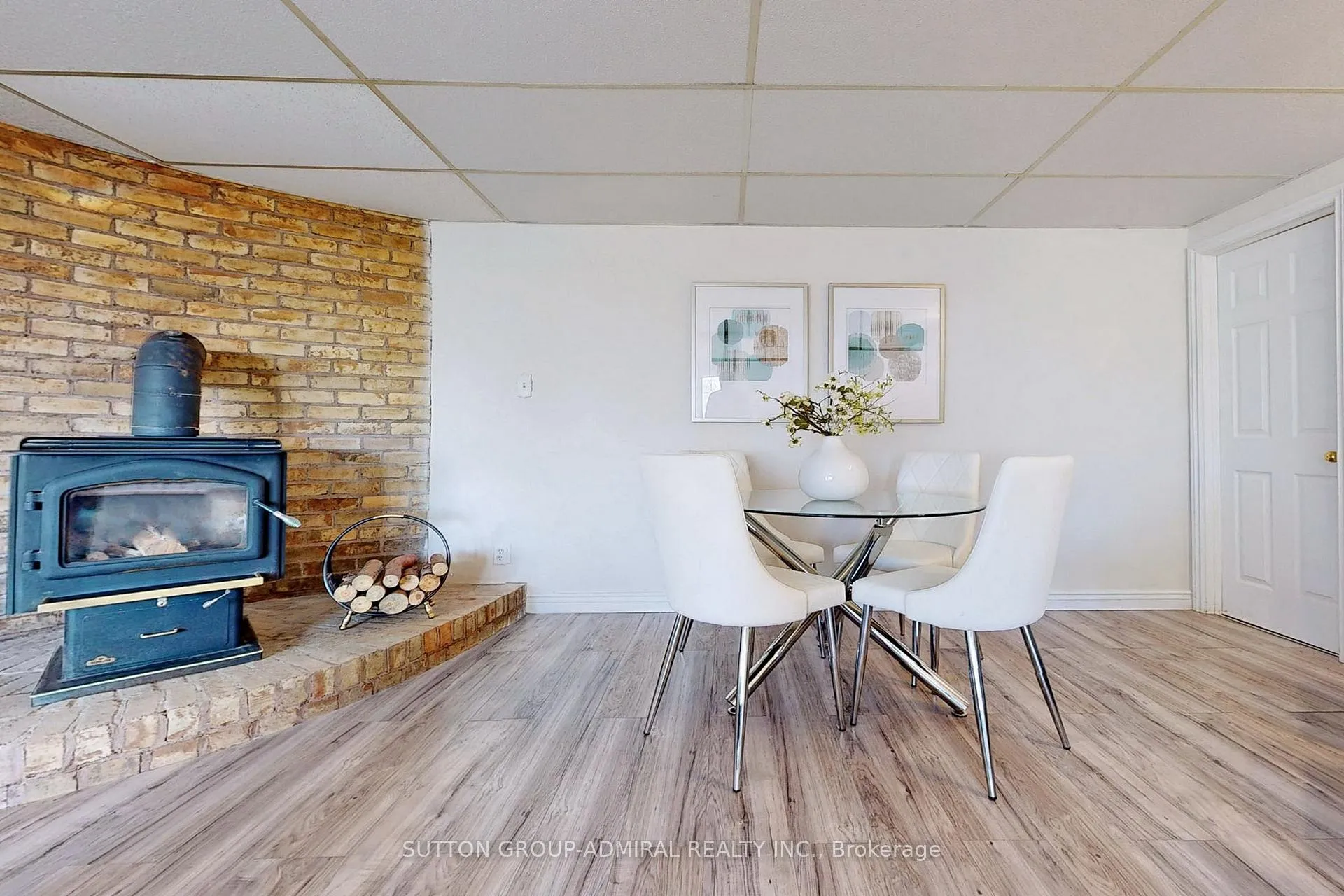 Photo 5 of Unit MAIN, 2238 4th Line, Innisfil, Alcona — HOMEH