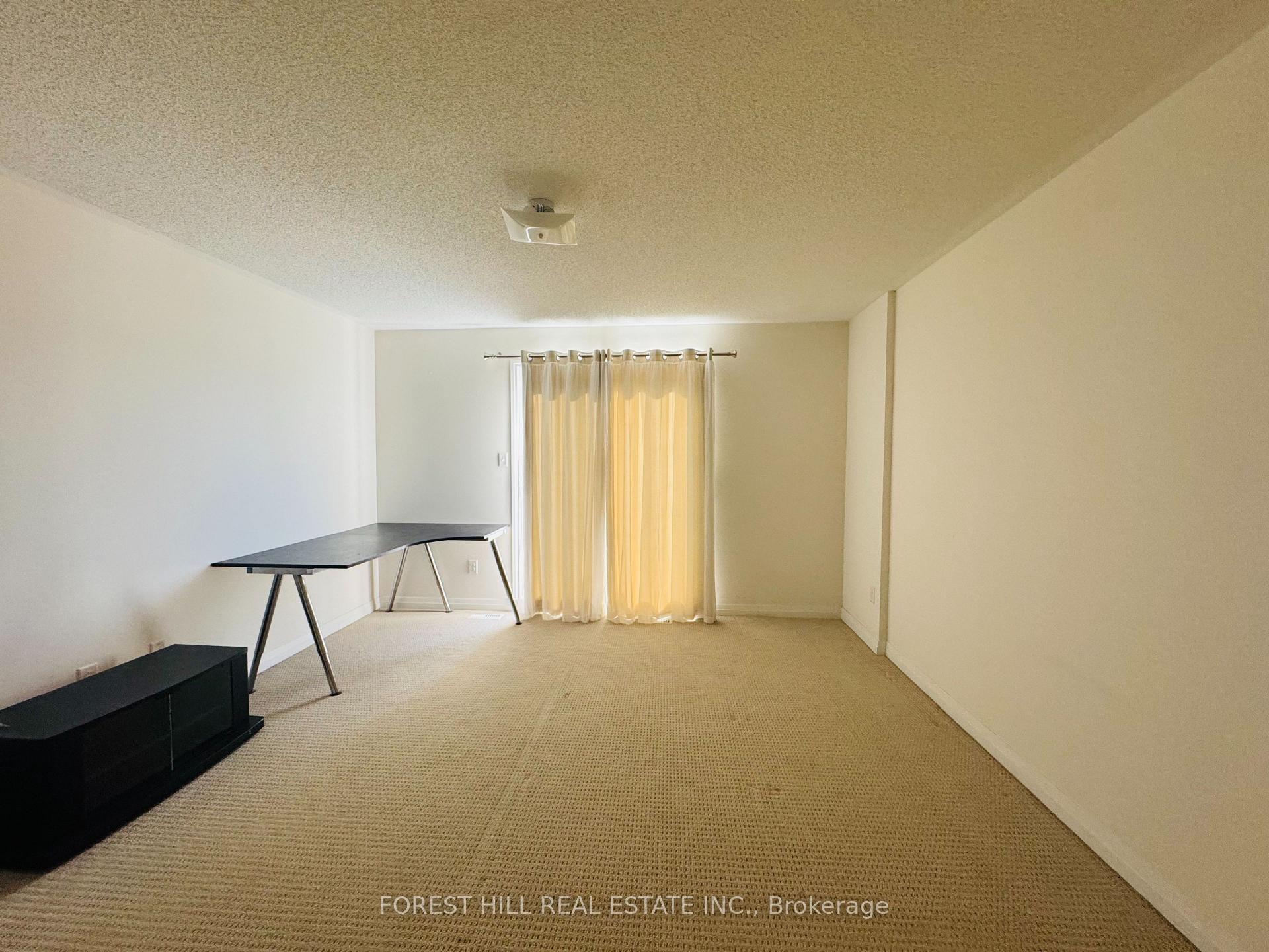 Photo 4 of Unit 5, 80 Bell Estate Road, Scarborough, Clairlea-Birchmount — HOMEH