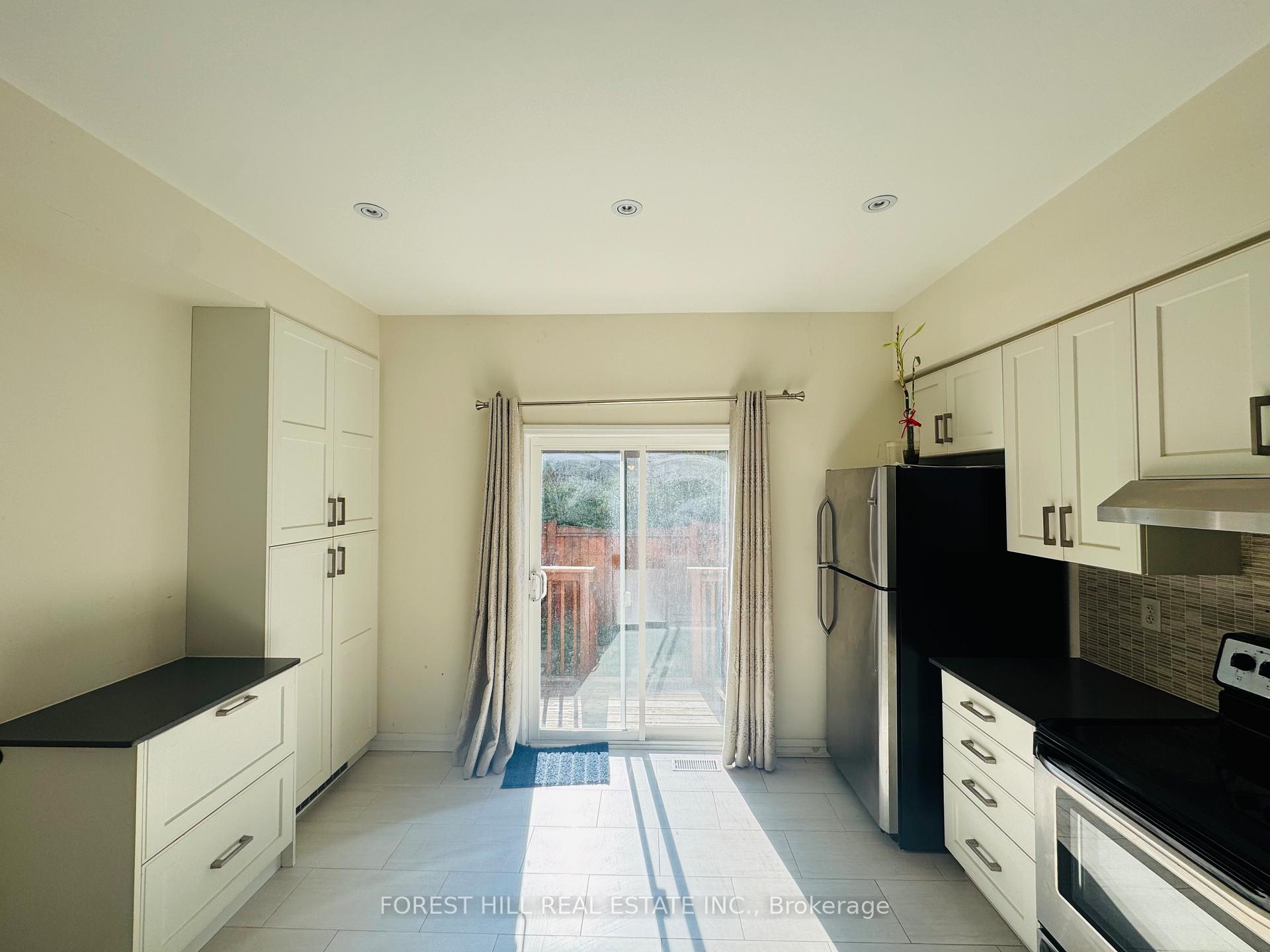Photo 13 of Unit 5, 80 Bell Estate Road, Scarborough, Clairlea-Birchmount — HOMEH