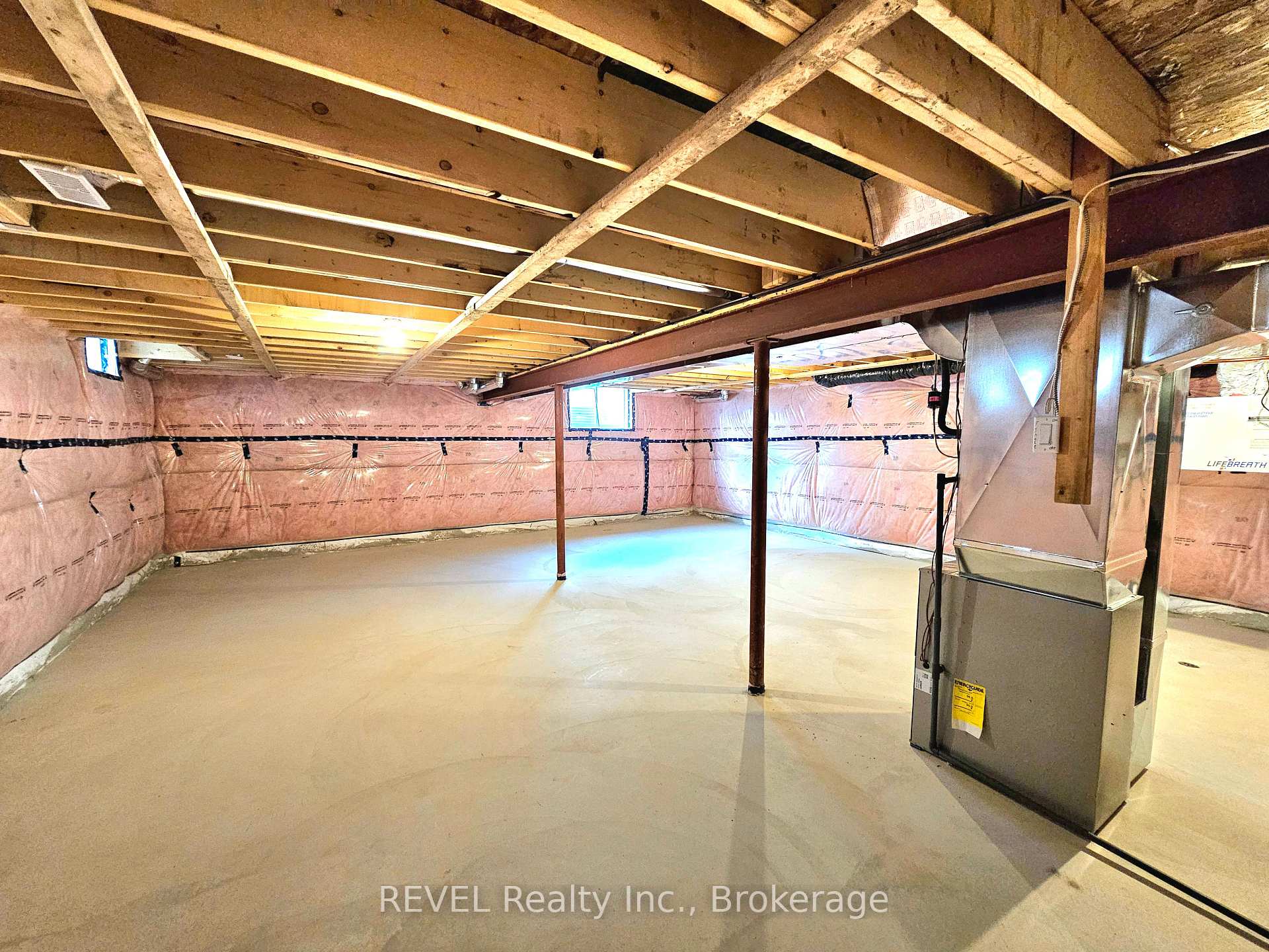 Photo 27 of 29 Willson Drive, Thorold, Hurricane/Merrittville — HOMEH