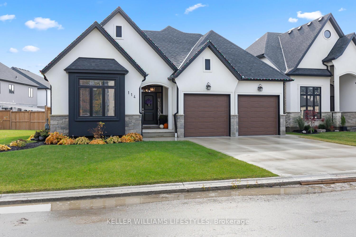 Front of 114 Aspen Circle