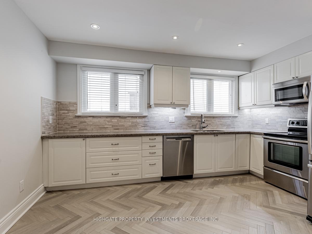 Photo 6 of 213 Briar Hill Avenue, Toronto, Lawrence Park South — HOMEH