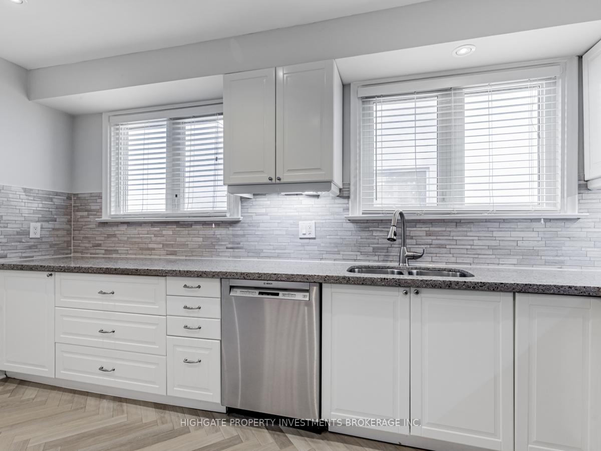 Photo 7 of 213 Briar Hill Avenue, Toronto, Lawrence Park South — HOMEH