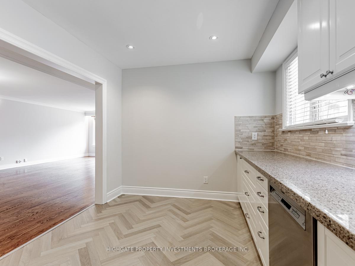 Photo 30 of 213 Briar Hill Avenue, Toronto, Lawrence Park South — HOMEH