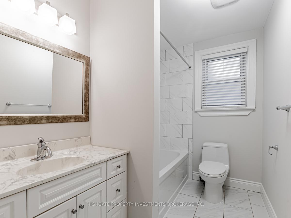 Photo 10 of 213 Briar Hill Avenue, Toronto, Lawrence Park South — HOMEH