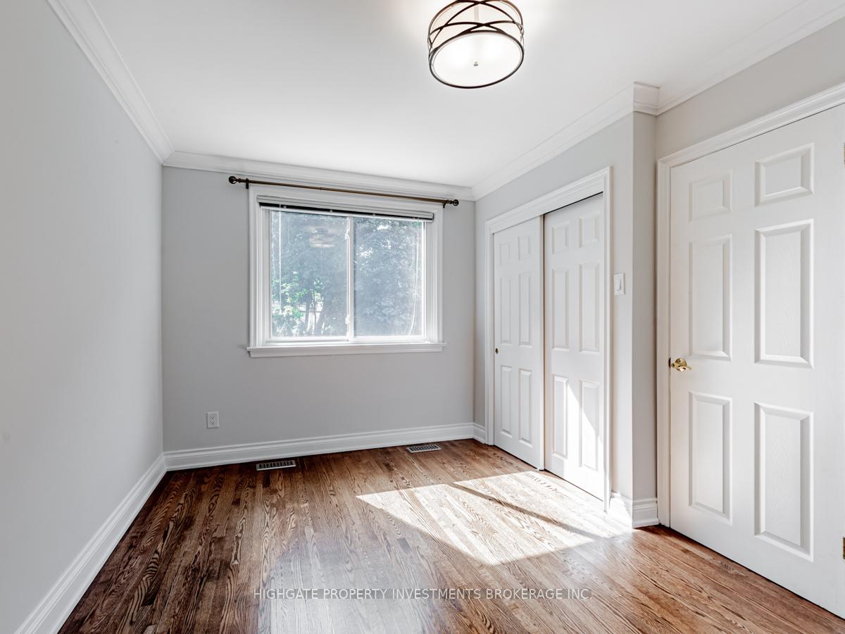 Photo 15 of 213 Briar Hill Avenue, Toronto, Lawrence Park South — HOMEH