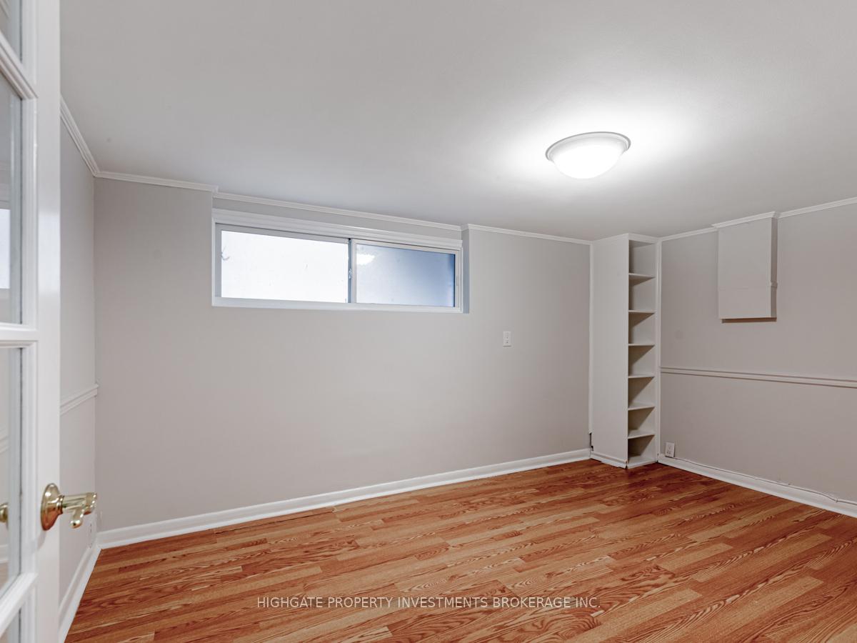 Photo 22 of 213 Briar Hill Avenue, Toronto, Lawrence Park South — HOMEH