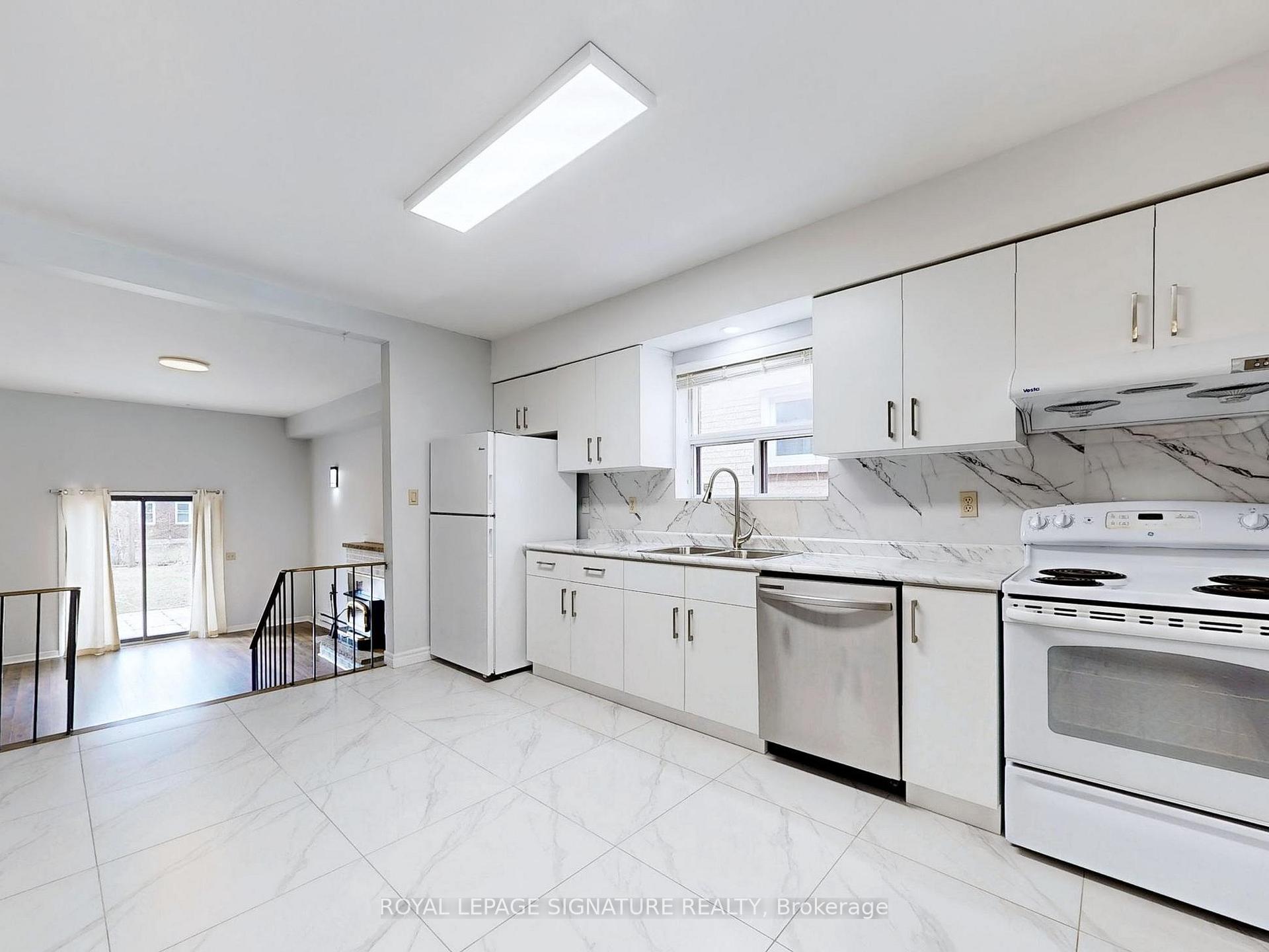 Photo 8 of 303 Gowan Avenue, Toronto, East York — HOMEH