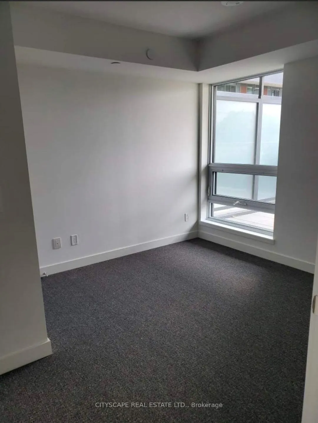 Photo 3 of Unit 304, 120 Varna Drive, Toronto, Englemount-Lawrence — HOMEH