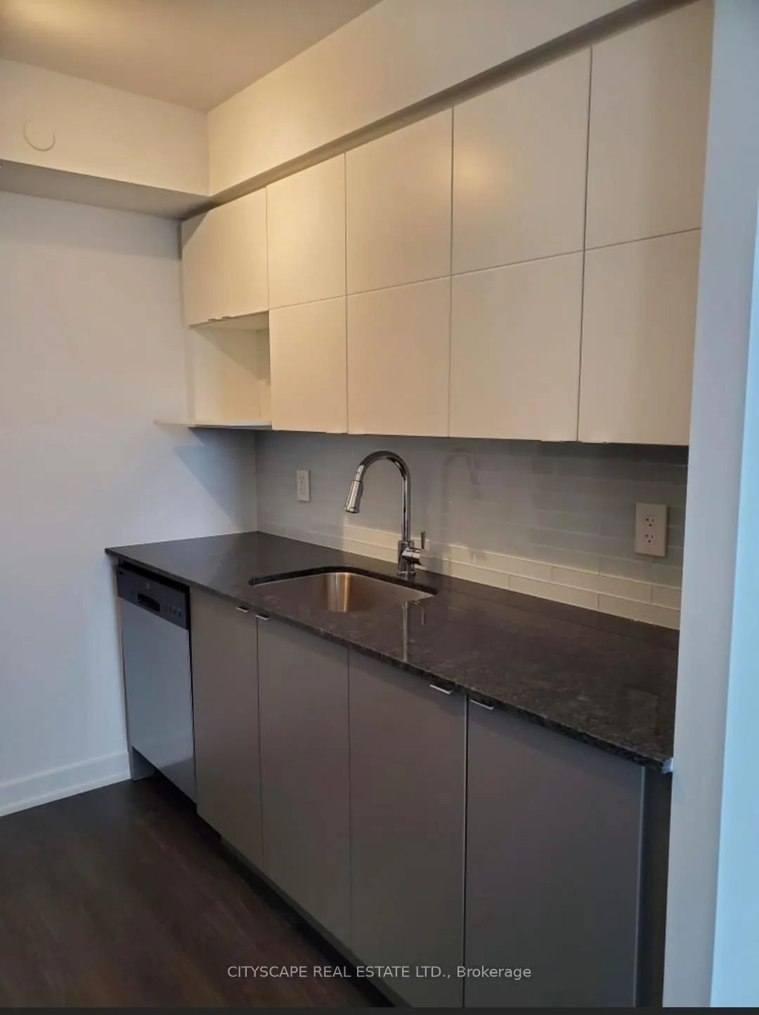 Photo 6 of Unit 304, 120 Varna Drive, Toronto, Englemount-Lawrence — HOMEH