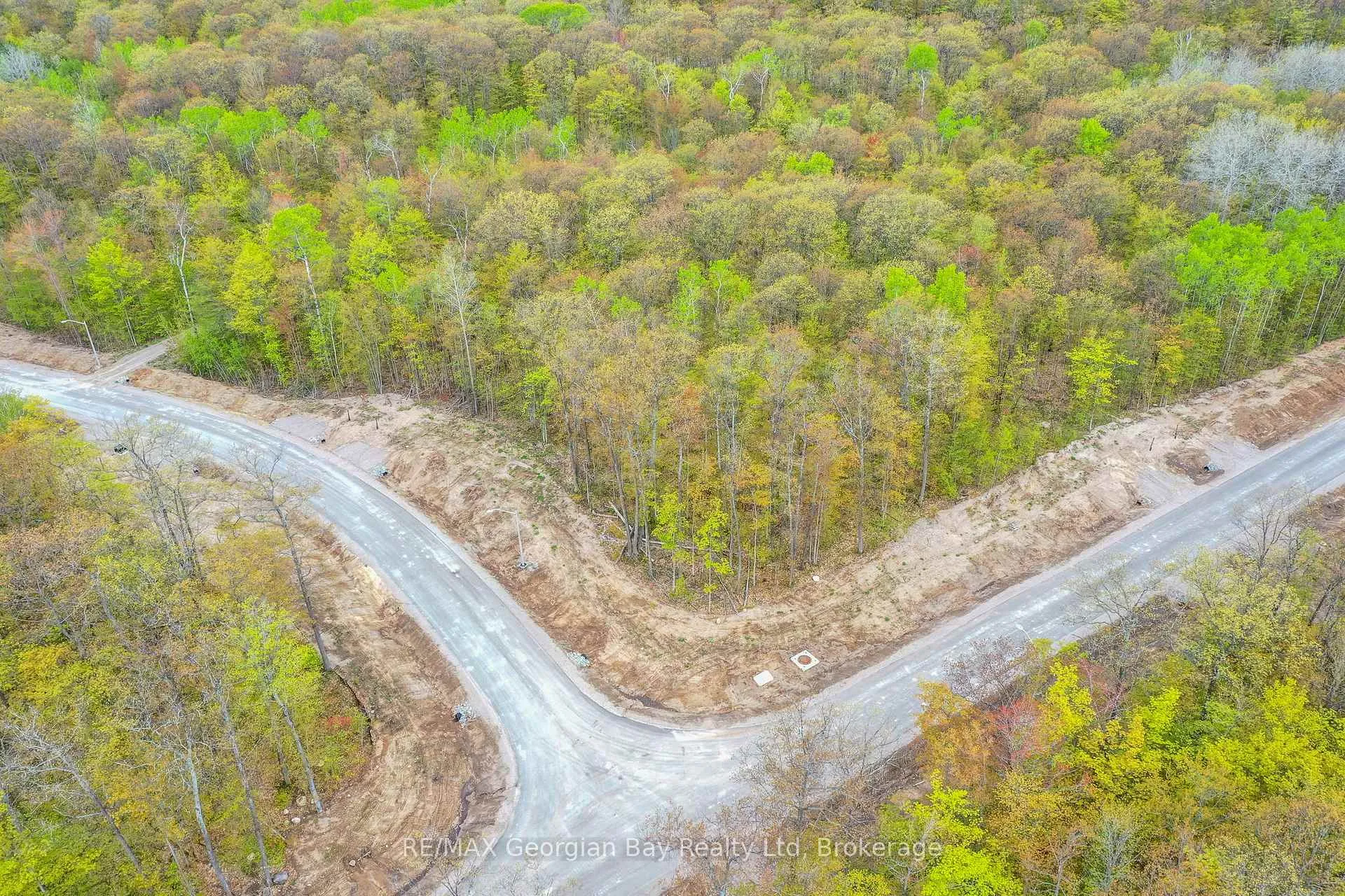 Photo 12 of 39 Explorers Landing, Tiny, Rural Tiny — HOMEH