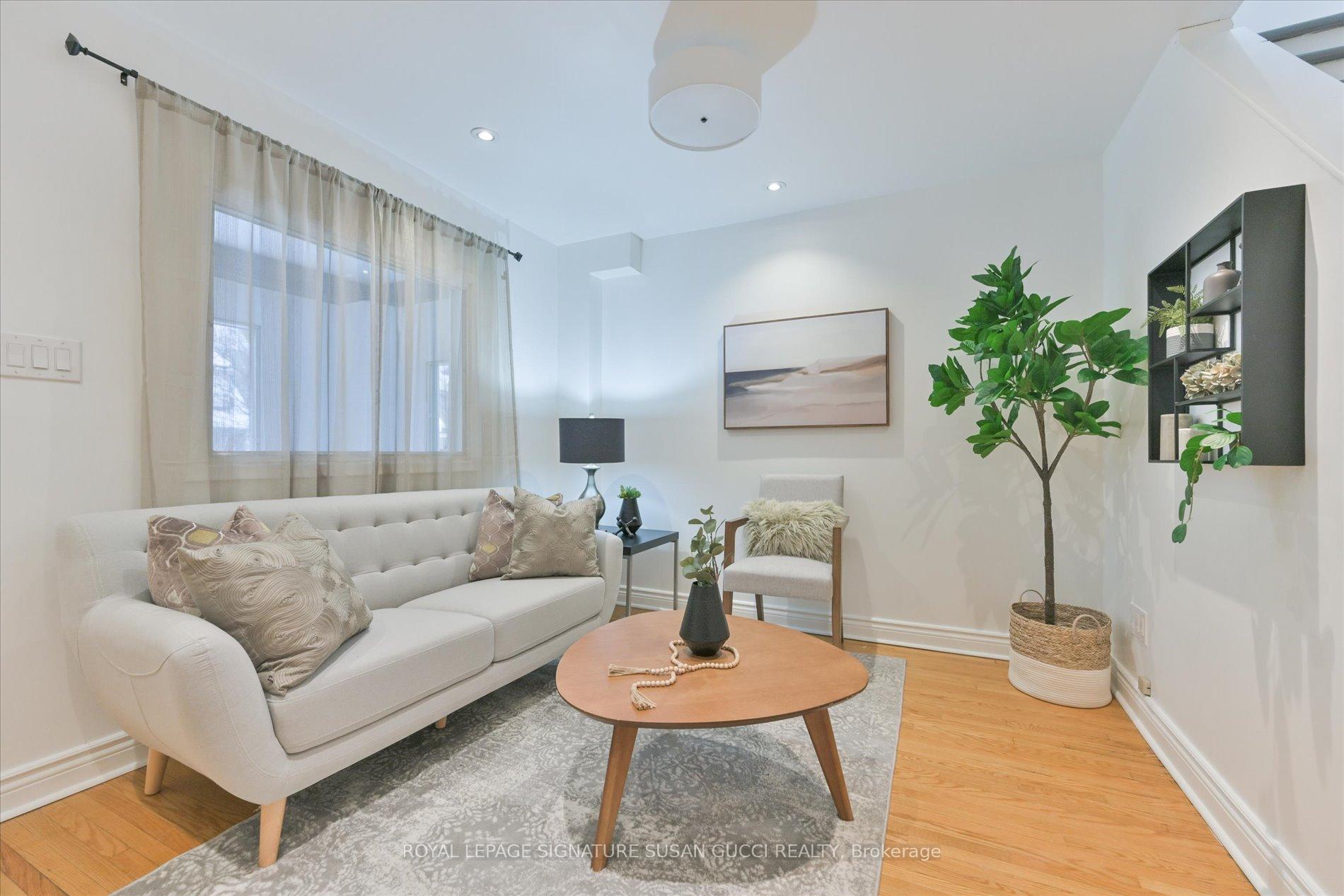 Photo 5 of 43 Bastedo Avenue, Toronto, Woodbine Corridor — HOMEH