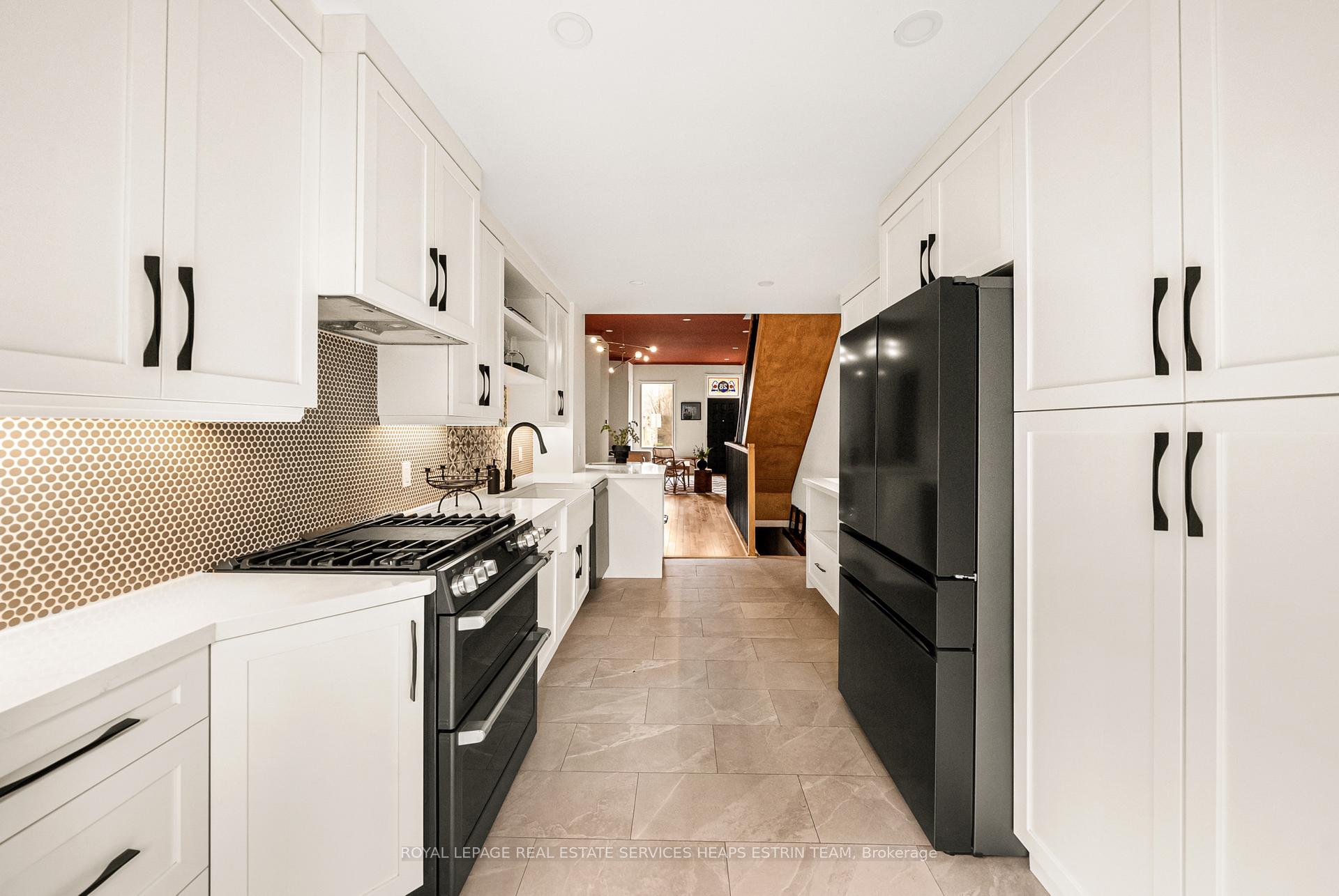 Photo 18 of 28 Blong Avenue, Toronto, South Riverdale — HOMEH