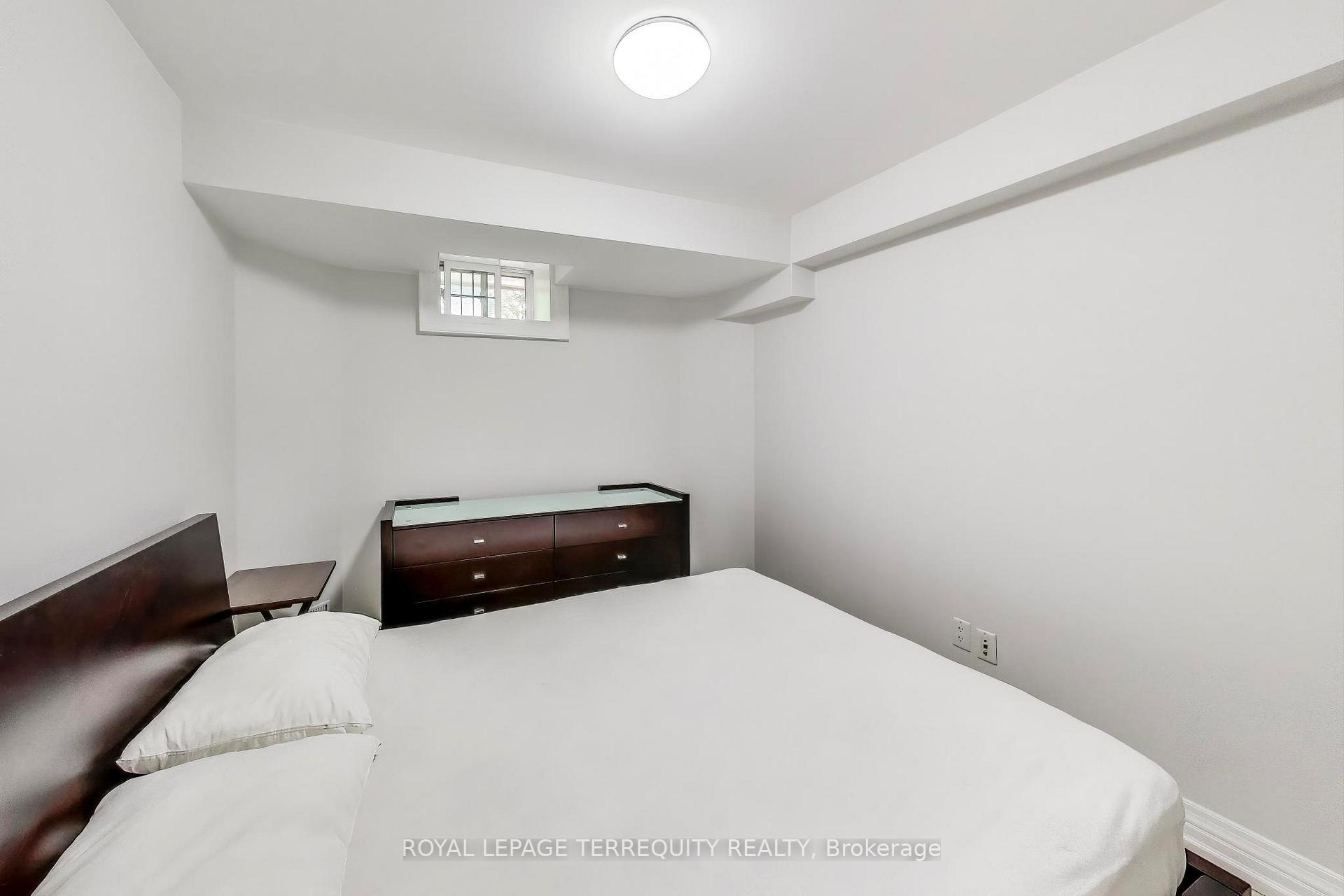 Photo 12 of 1150 Broadview Avenue, Toronto, Broadview North — HOMEH