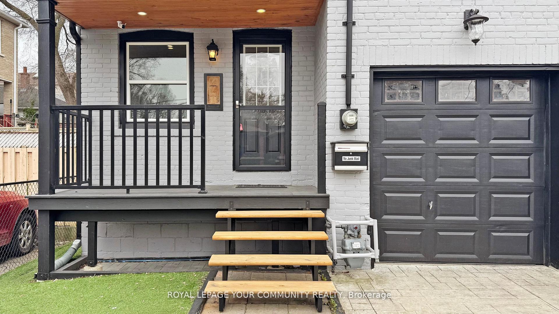 Photo 2 of 31 Hamstead Avenue, Toronto, Woodbine-Lumsden — HOMEH