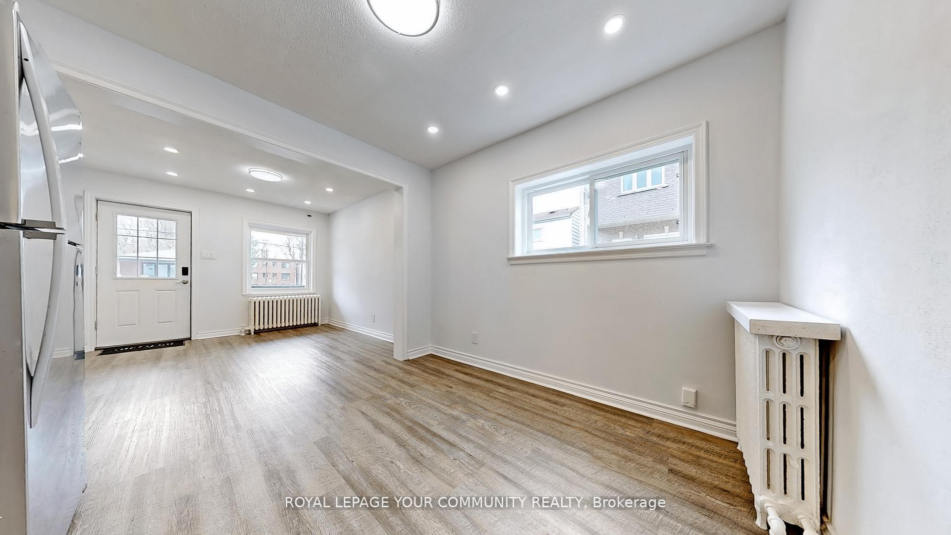 Photo 11 of 31 Hamstead Avenue, Toronto, Woodbine-Lumsden — HOMEH