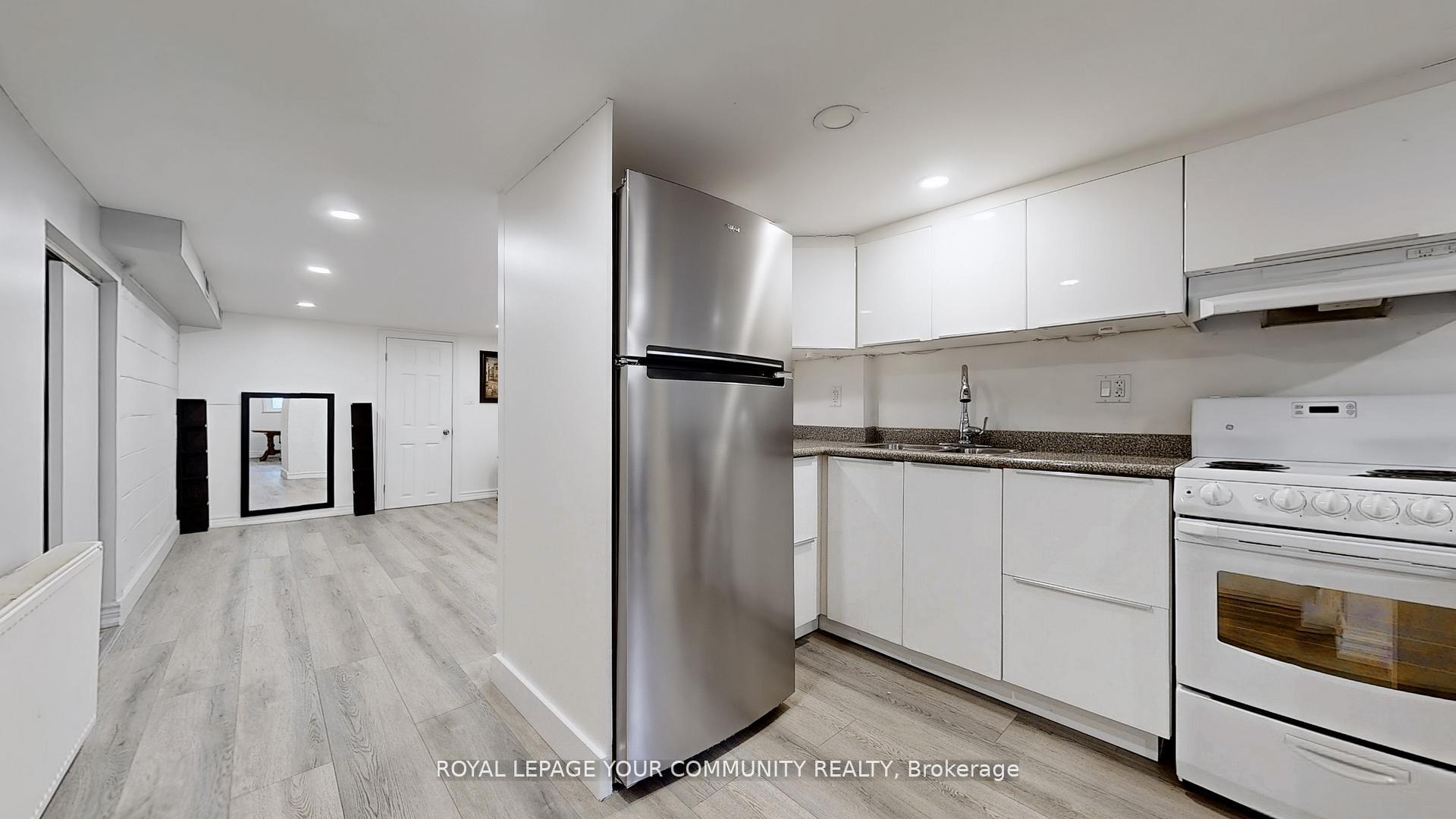 Photo 32 of 31 Hamstead Avenue, Toronto, Woodbine-Lumsden — HOMEH