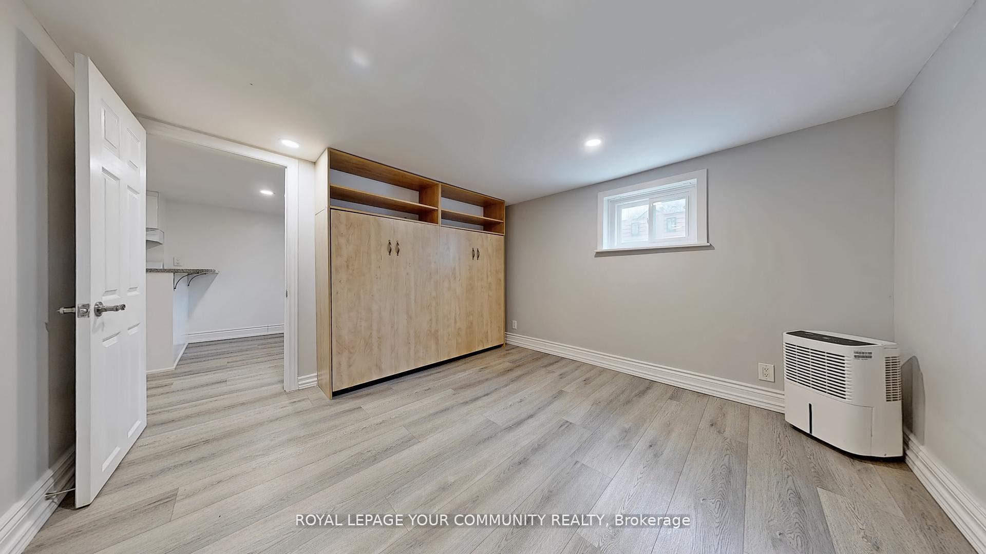 Photo 38 of 31 Hamstead Avenue, Toronto, Woodbine-Lumsden — HOMEH