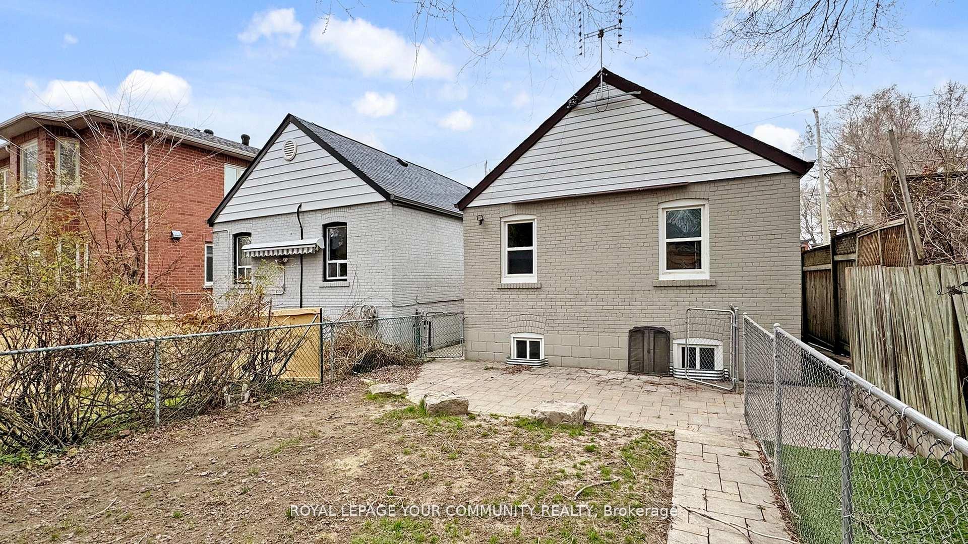 Photo 43 of 31 Hamstead Avenue, Toronto, Woodbine-Lumsden — HOMEH