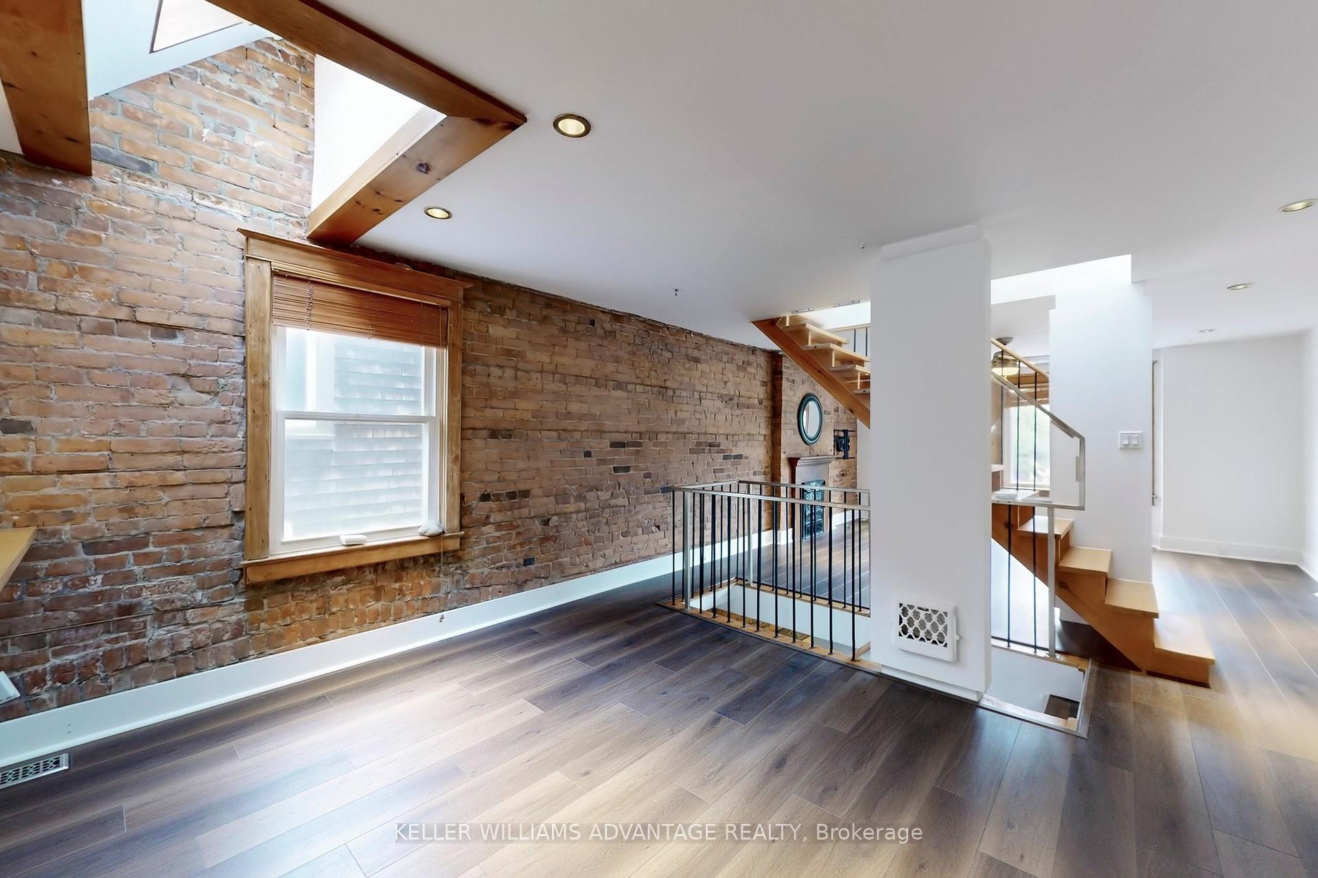 Photo 9 of Unit Upper, 54 Brookmount Road, Toronto, The Beaches — HOMEH