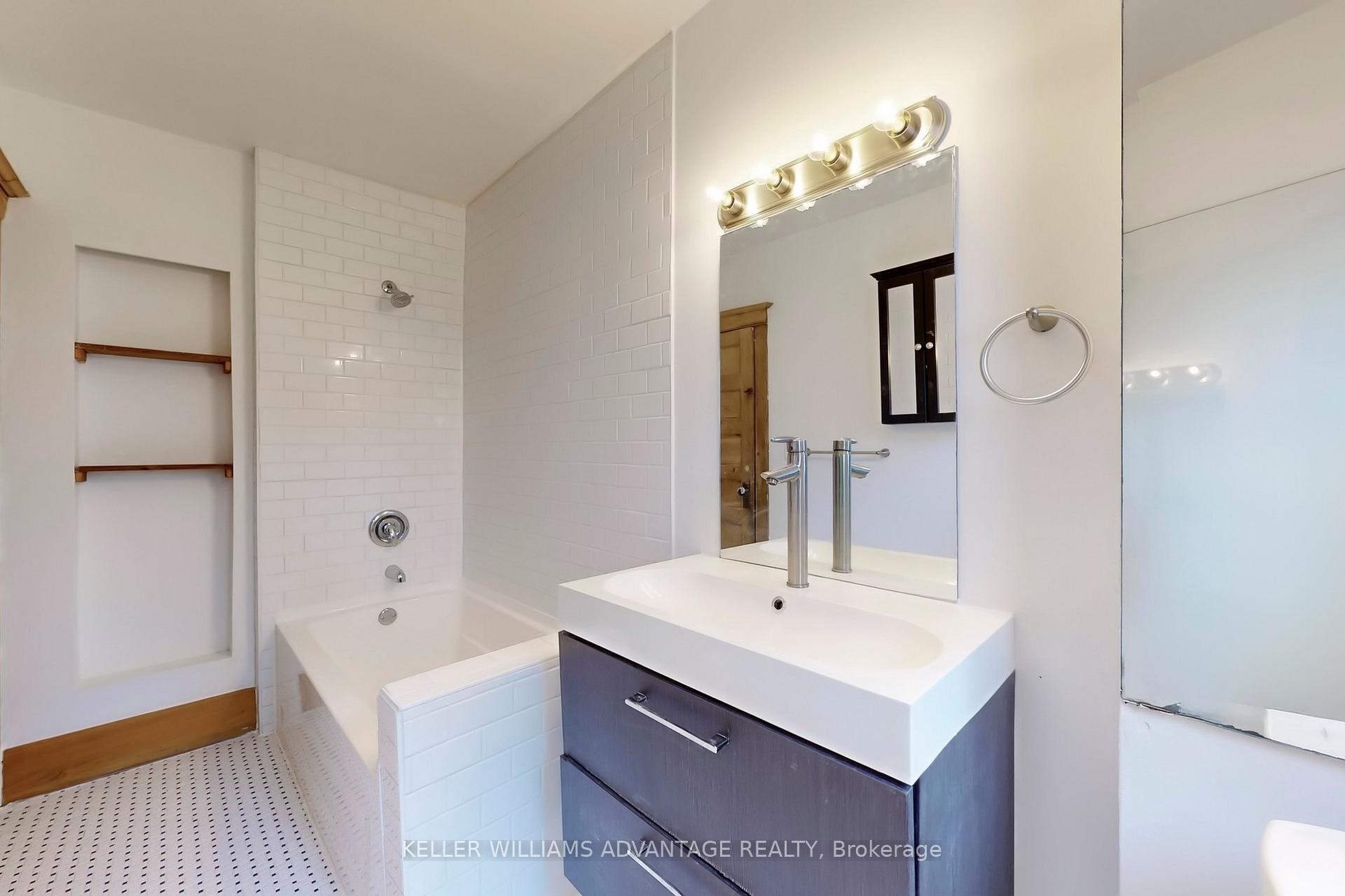 Photo 22 of Unit Upper, 54 Brookmount Road, Toronto, The Beaches — HOMEH