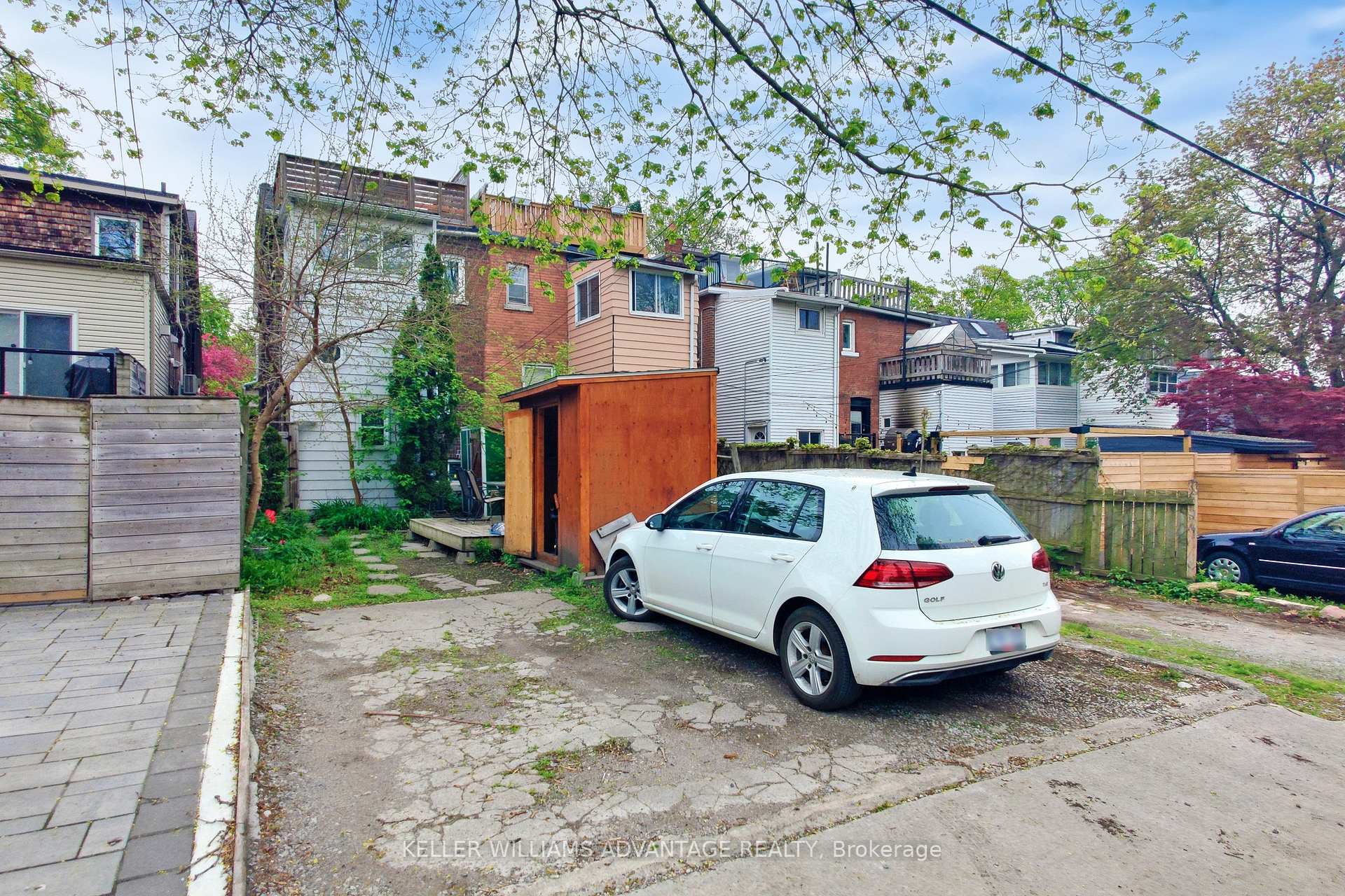 Photo 27 of Unit Upper, 54 Brookmount Road, Toronto, The Beaches — HOMEH