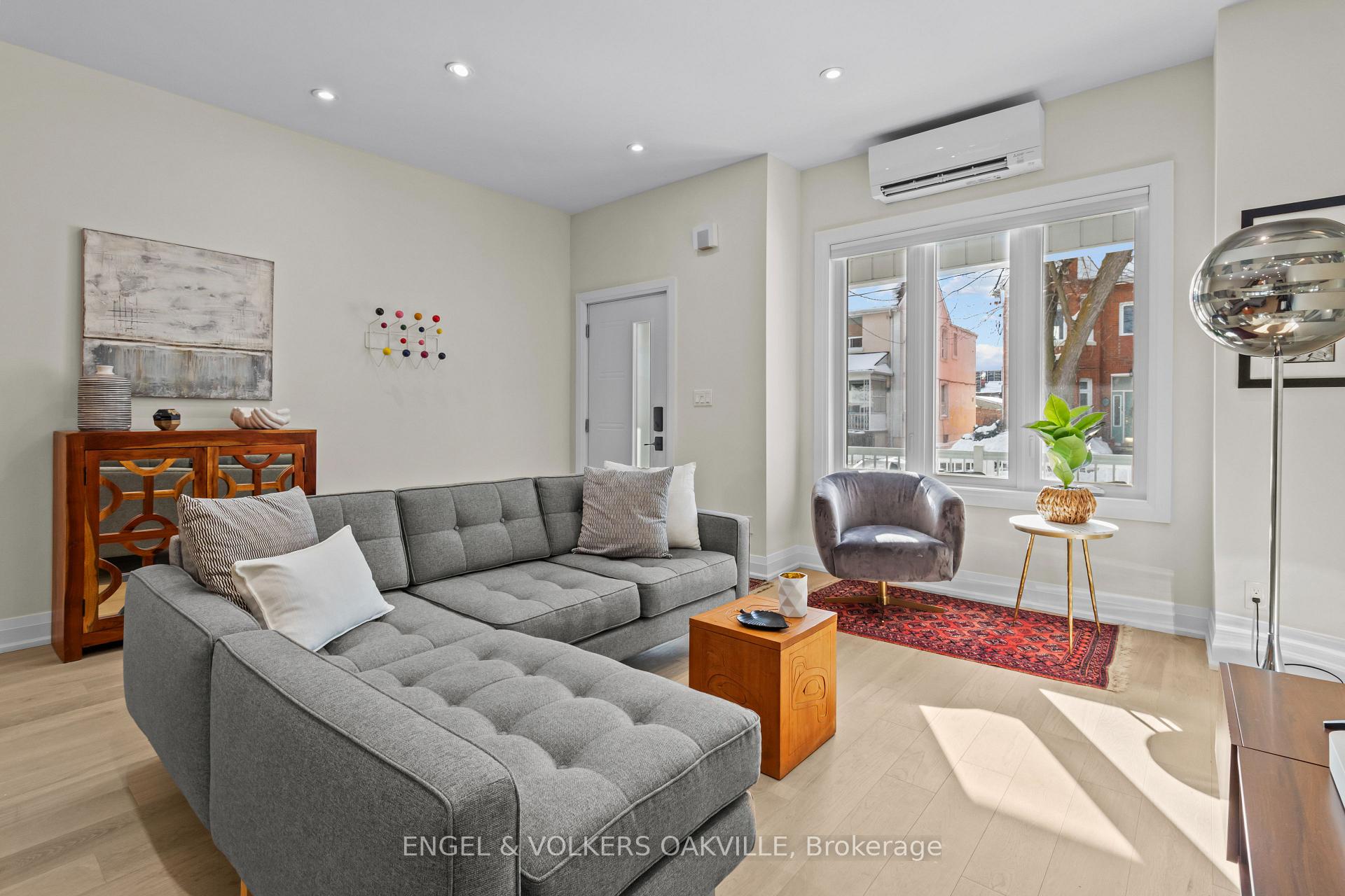 Photo 6 of 195 Gladstone Avenue, Toronto, Little Portugal — HOMEH