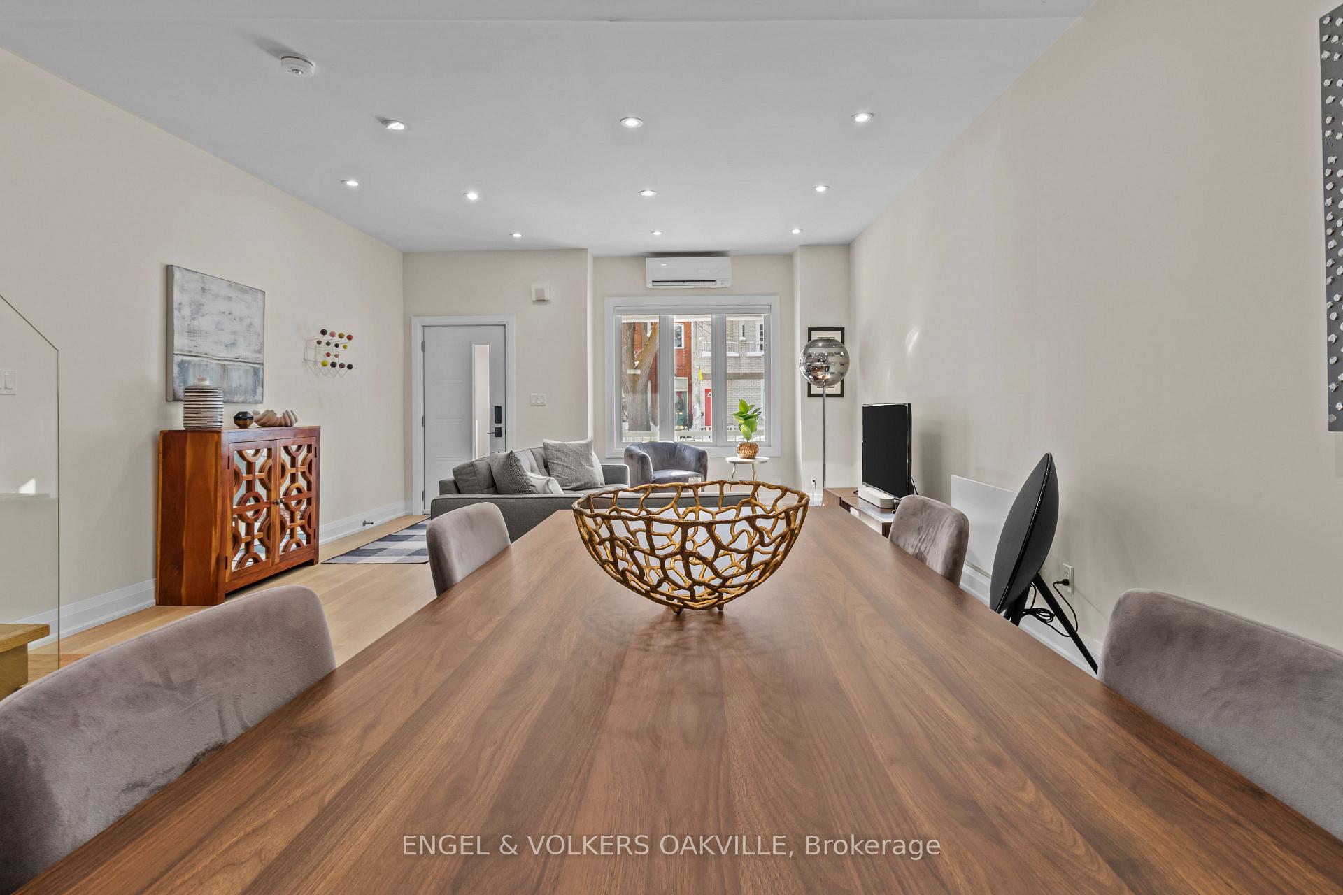 Photo 8 of 195 Gladstone Avenue, Toronto, Little Portugal — HOMEH