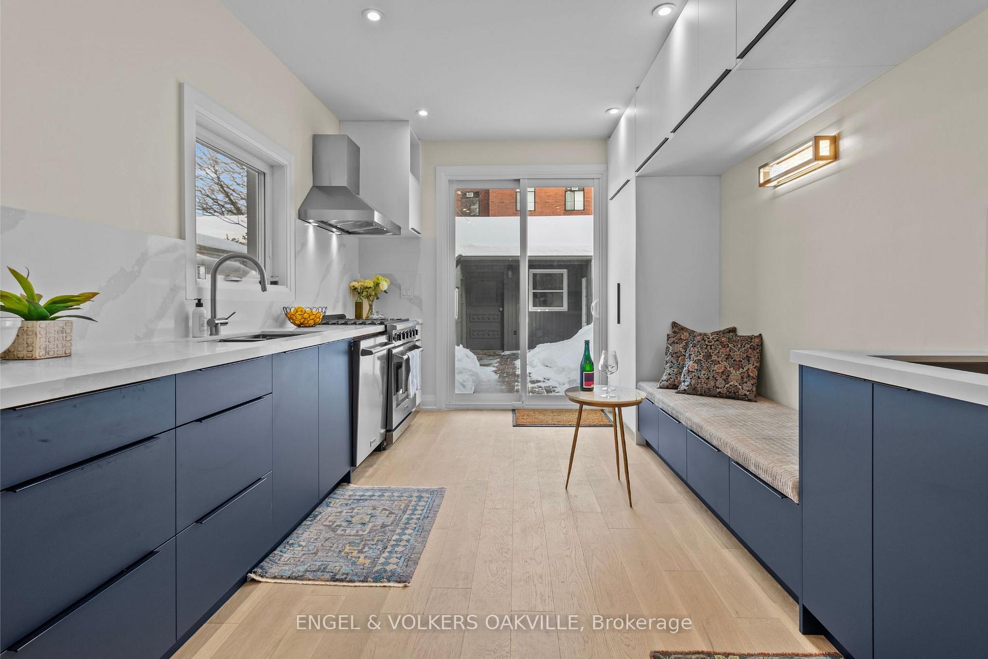 Photo 10 of 195 Gladstone Avenue, Toronto, Little Portugal — HOMEH