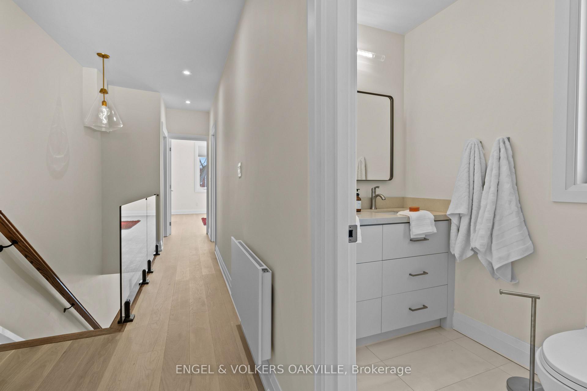 Photo 13 of 195 Gladstone Avenue, Toronto, Little Portugal — HOMEH