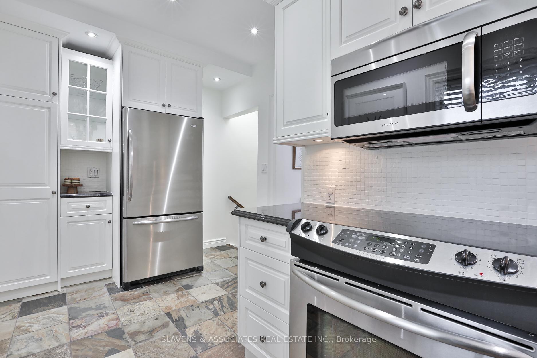 Photo 12 of 50 Jedburgh Road, Toronto, Lawrence Park North — HOMEH