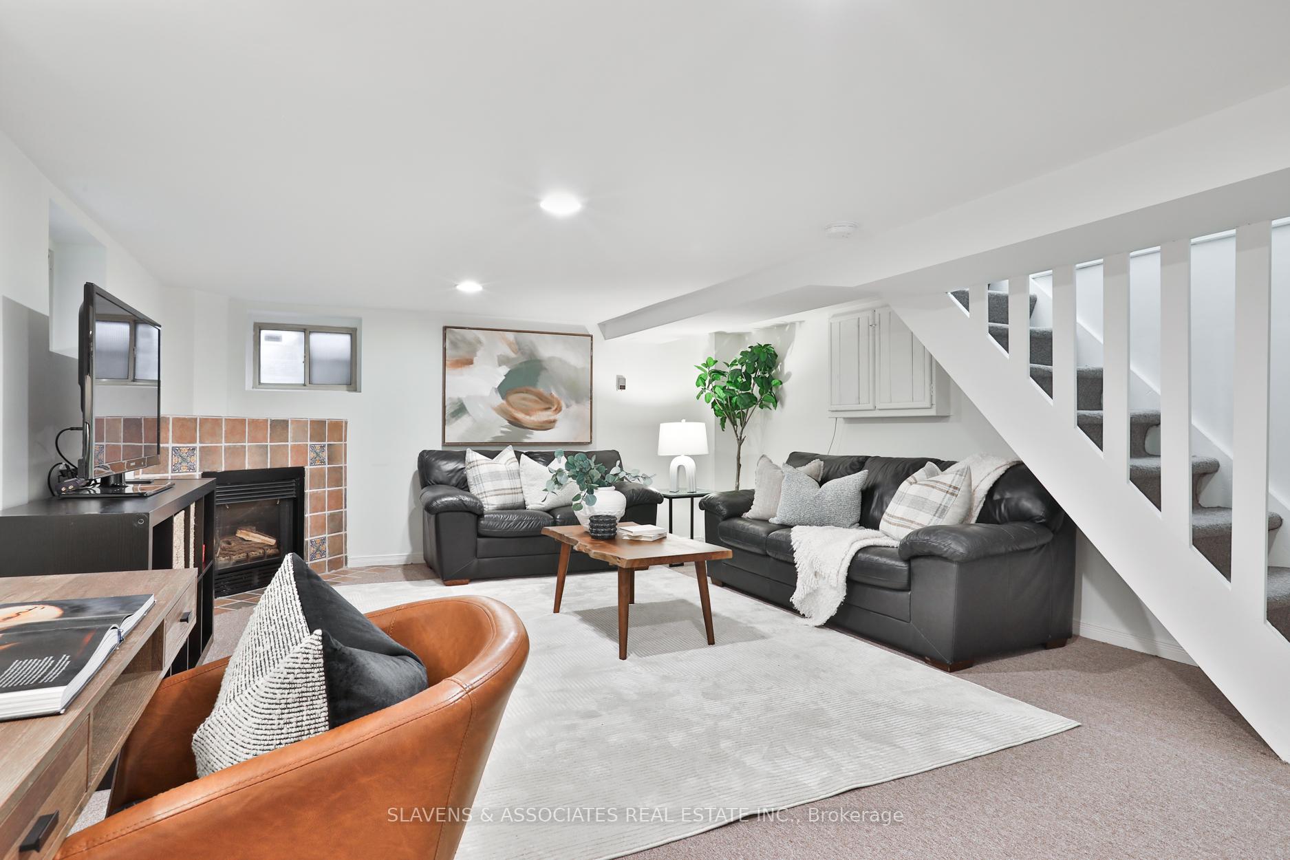 Photo 21 of 50 Jedburgh Road, Toronto, Lawrence Park North — HOMEH