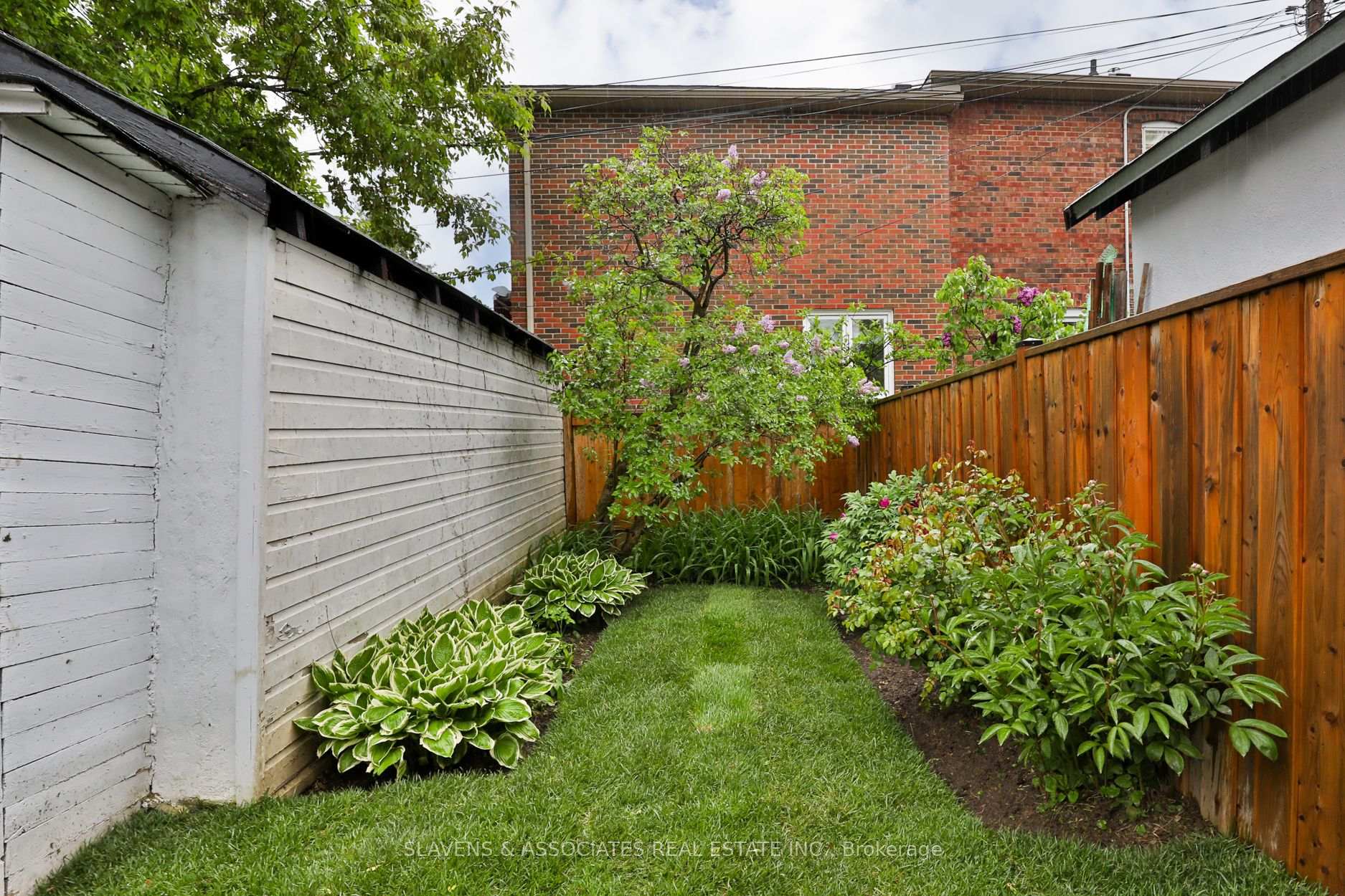 Photo 26 of 50 Jedburgh Road, Toronto, Lawrence Park North — HOMEH