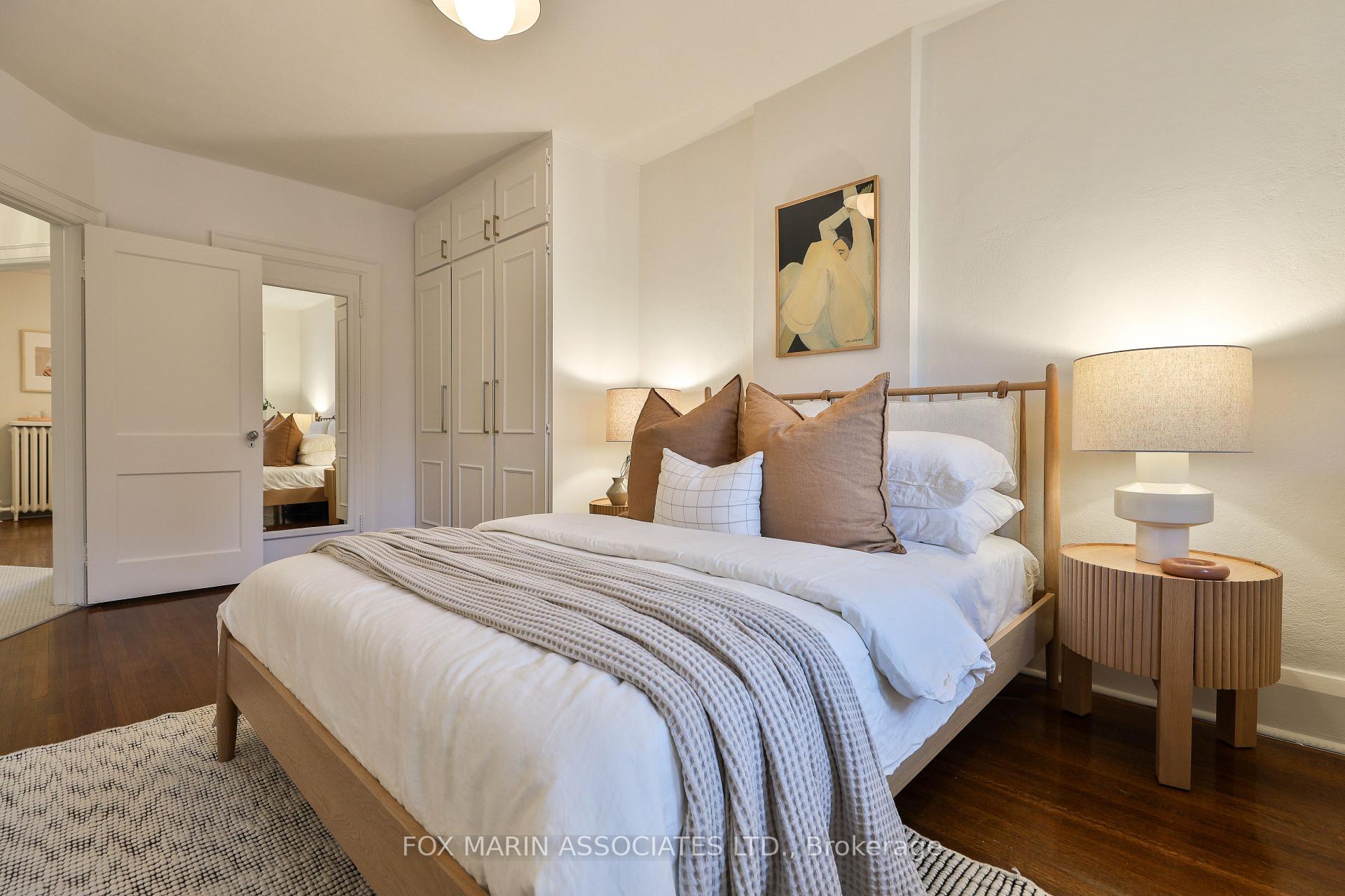 Photo 10 of 134 Colin Avenue, Toronto, Yonge-Eglinton — HOMEH