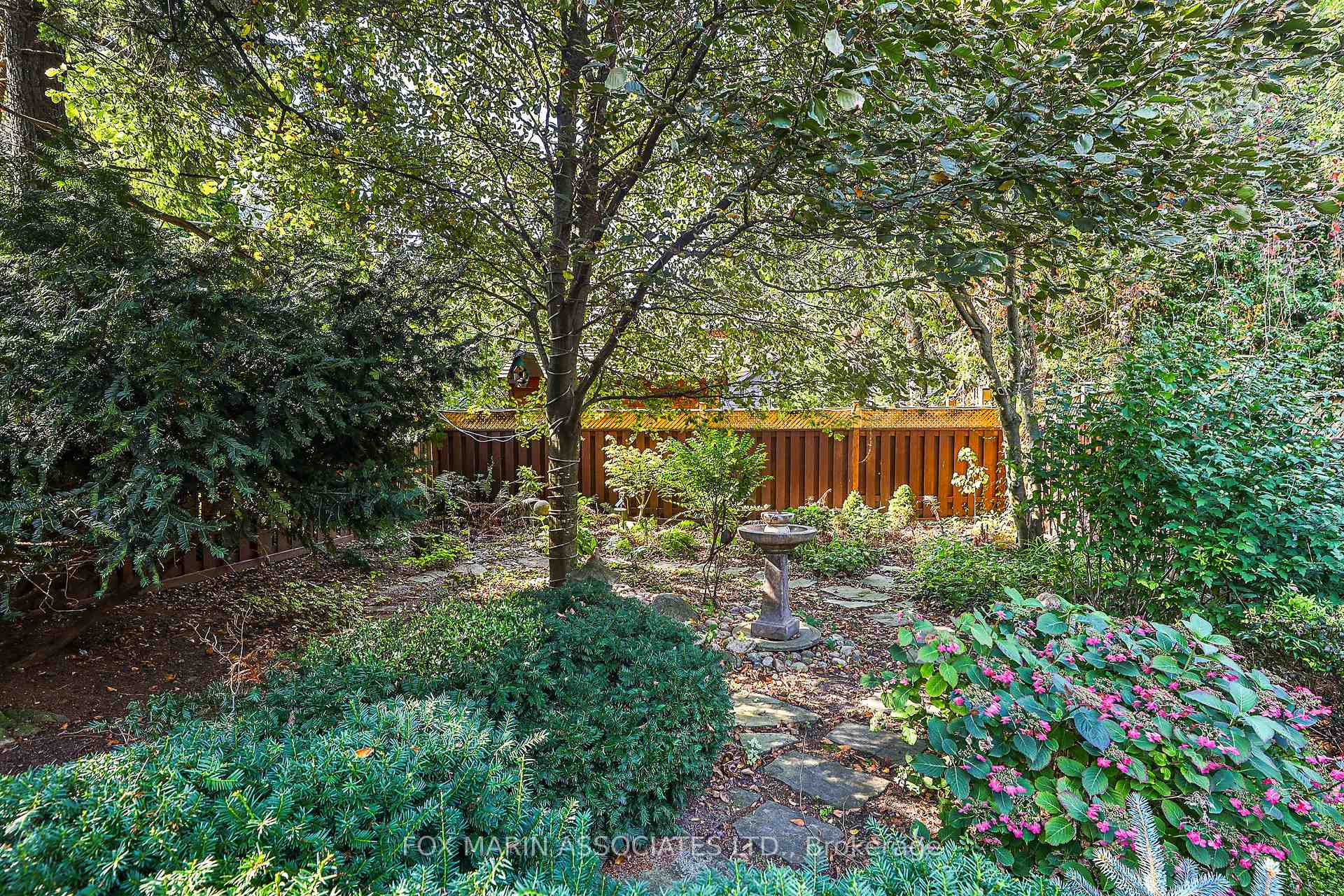 Photo 35 of 134 Colin Avenue, Toronto, Yonge-Eglinton — HOMEH
