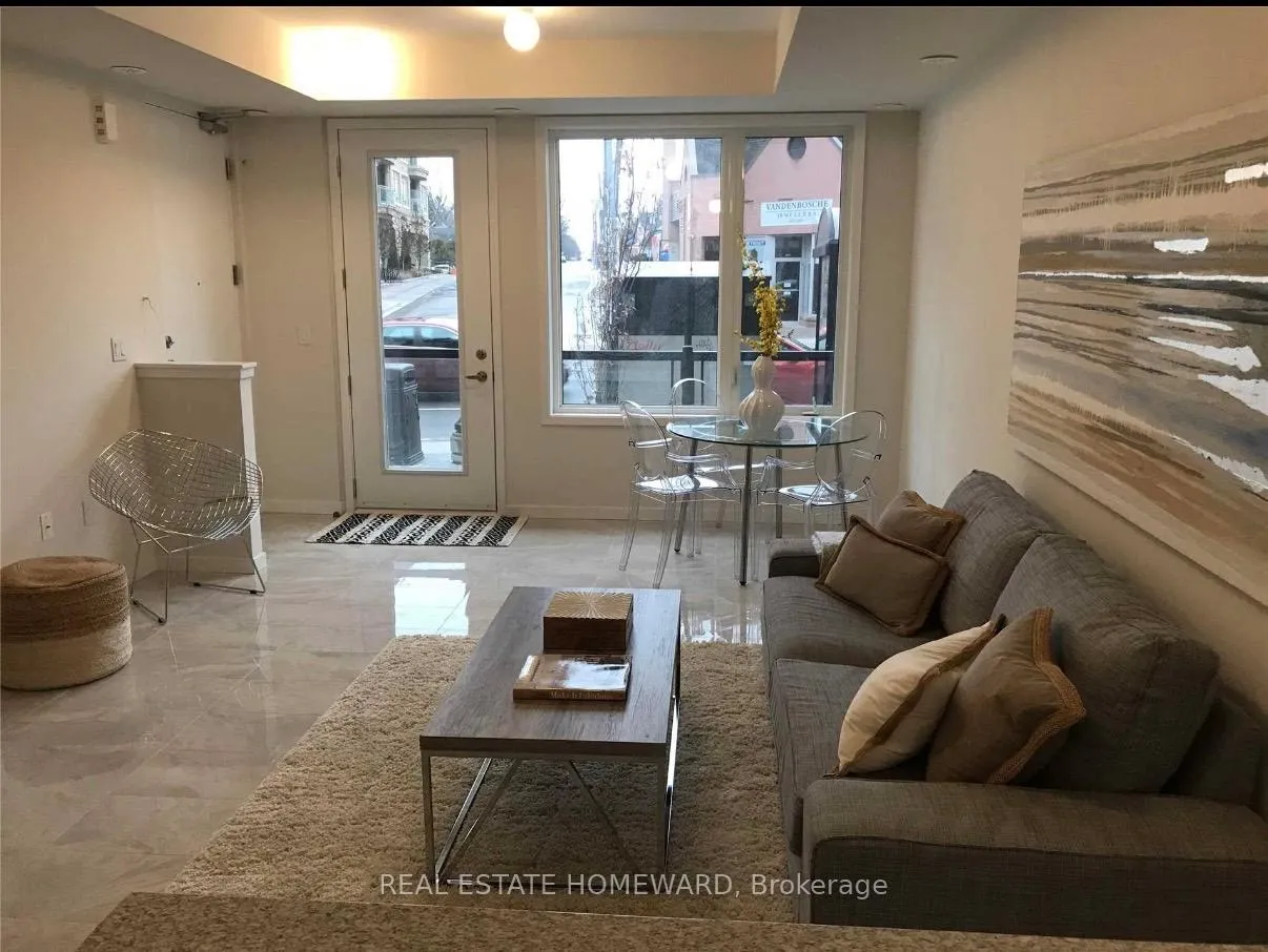 Photo 2 of 123-600 Alex Gardner Circle, Aurora, Aurora Village — HOMEH