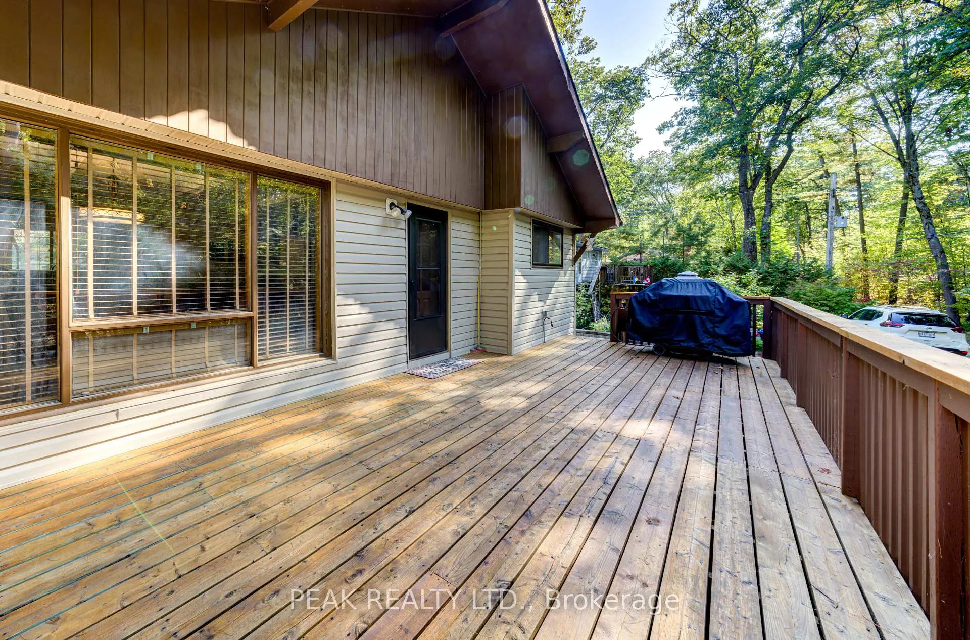 Photo 5 of 11 Glen Avenue S, Tiny, Rural Tiny — HOMEH