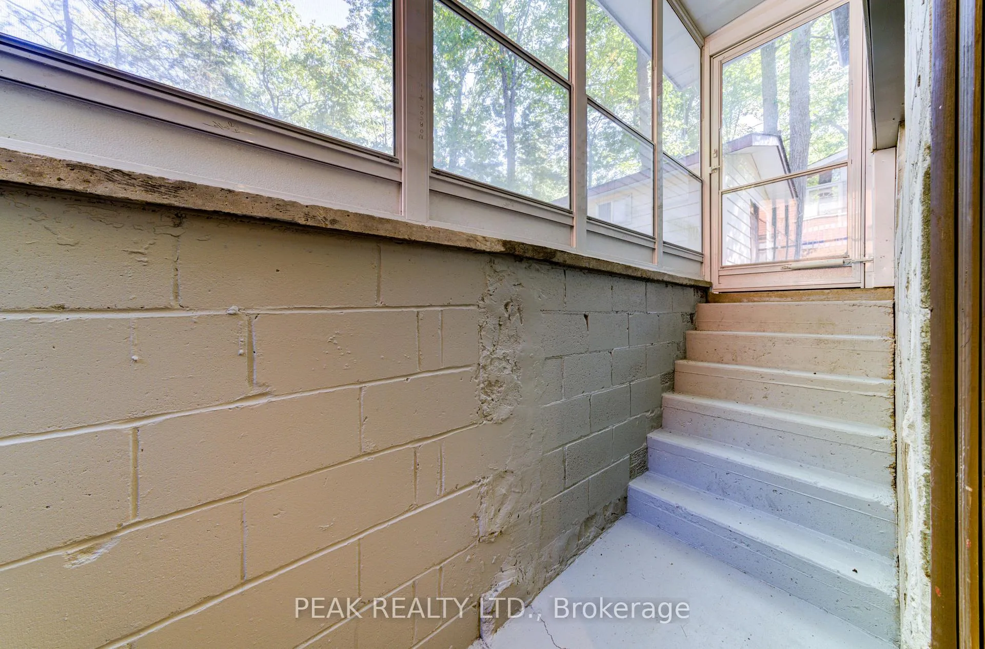 Photo 23 of 11 Glen Avenue S, Tiny, Rural Tiny — HOMEH