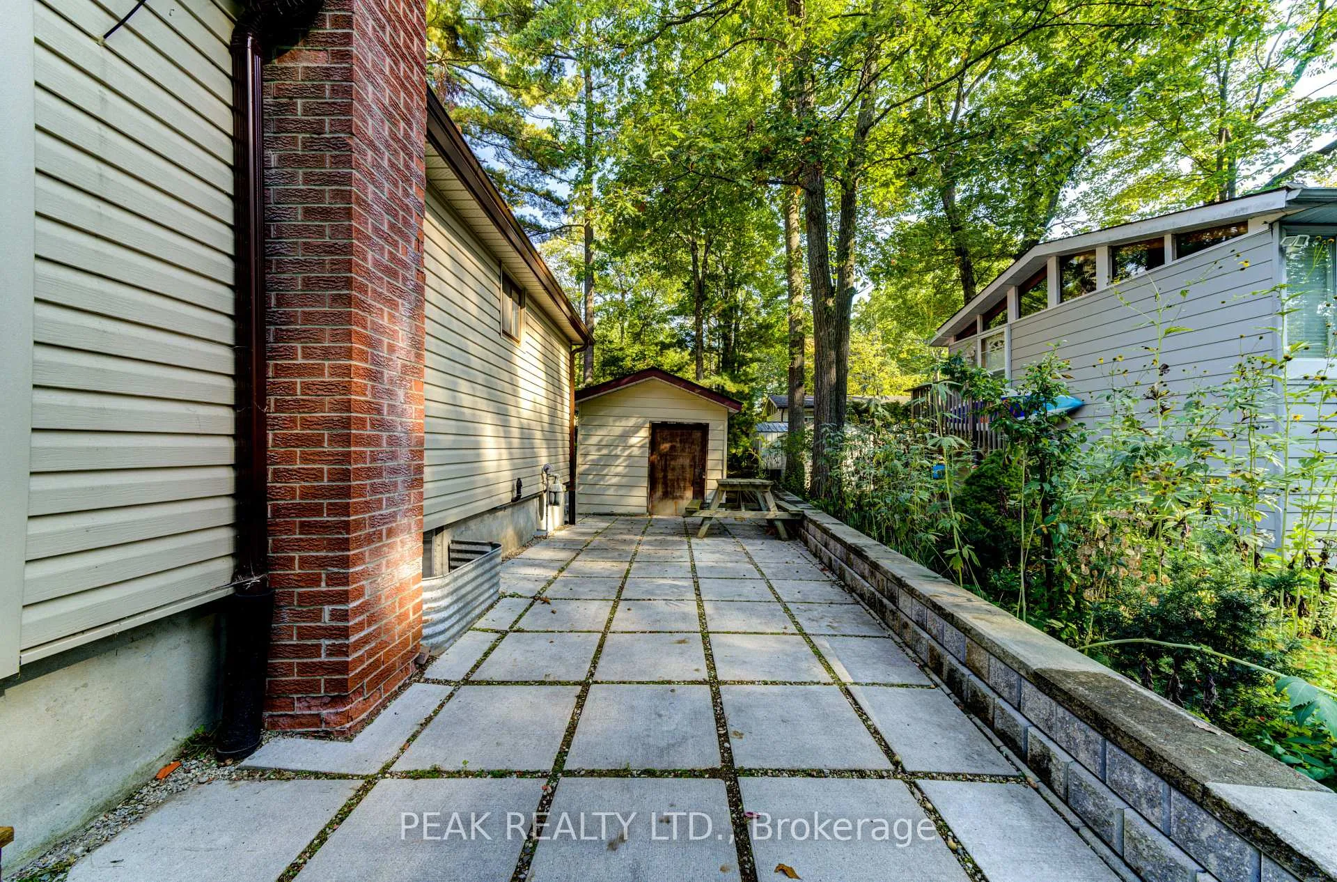 Photo 27 of 11 Glen Avenue S, Tiny, Rural Tiny — HOMEH