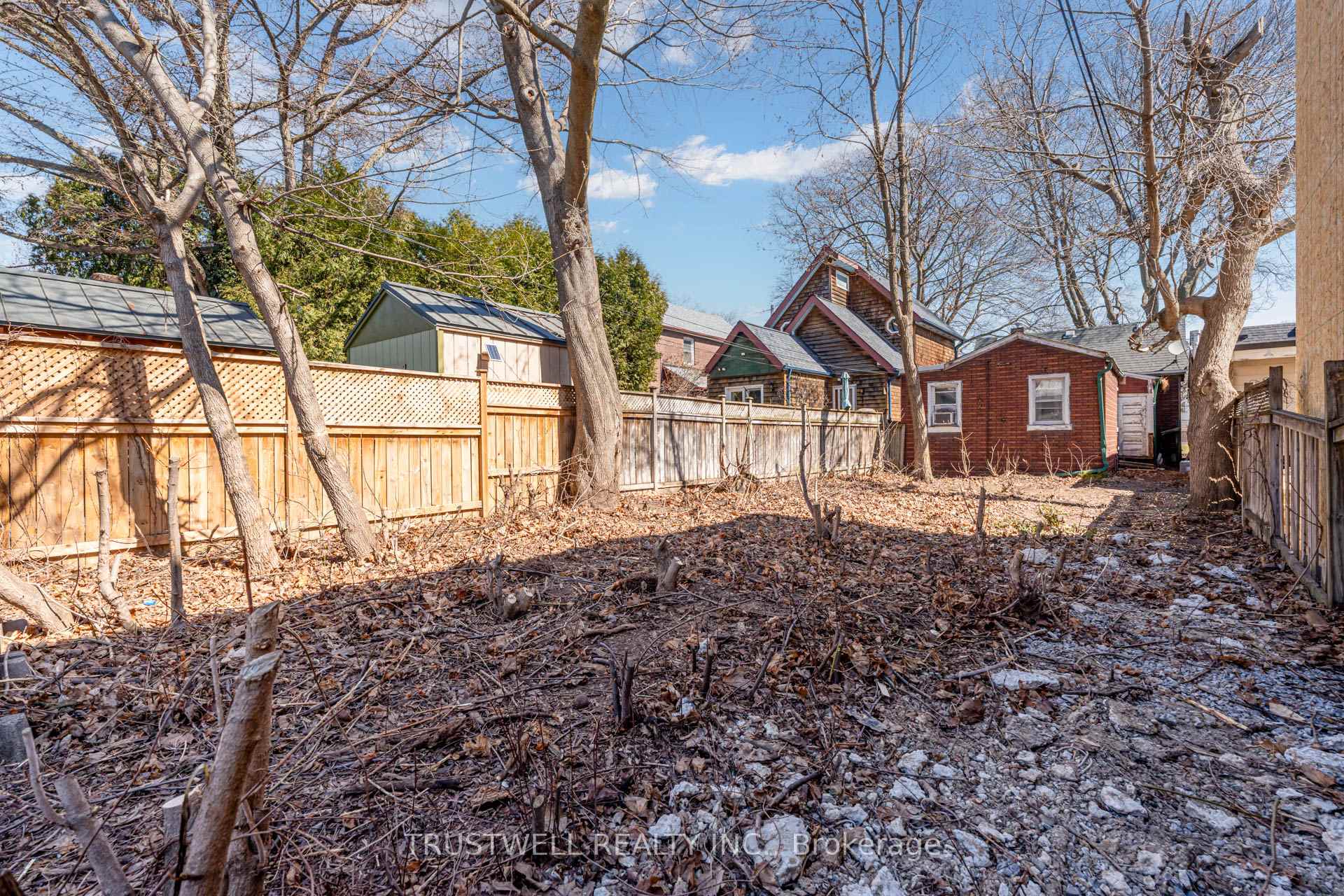 Photo 5 of 14 Bushell Avenue, Toronto, South Riverdale — HOMEH