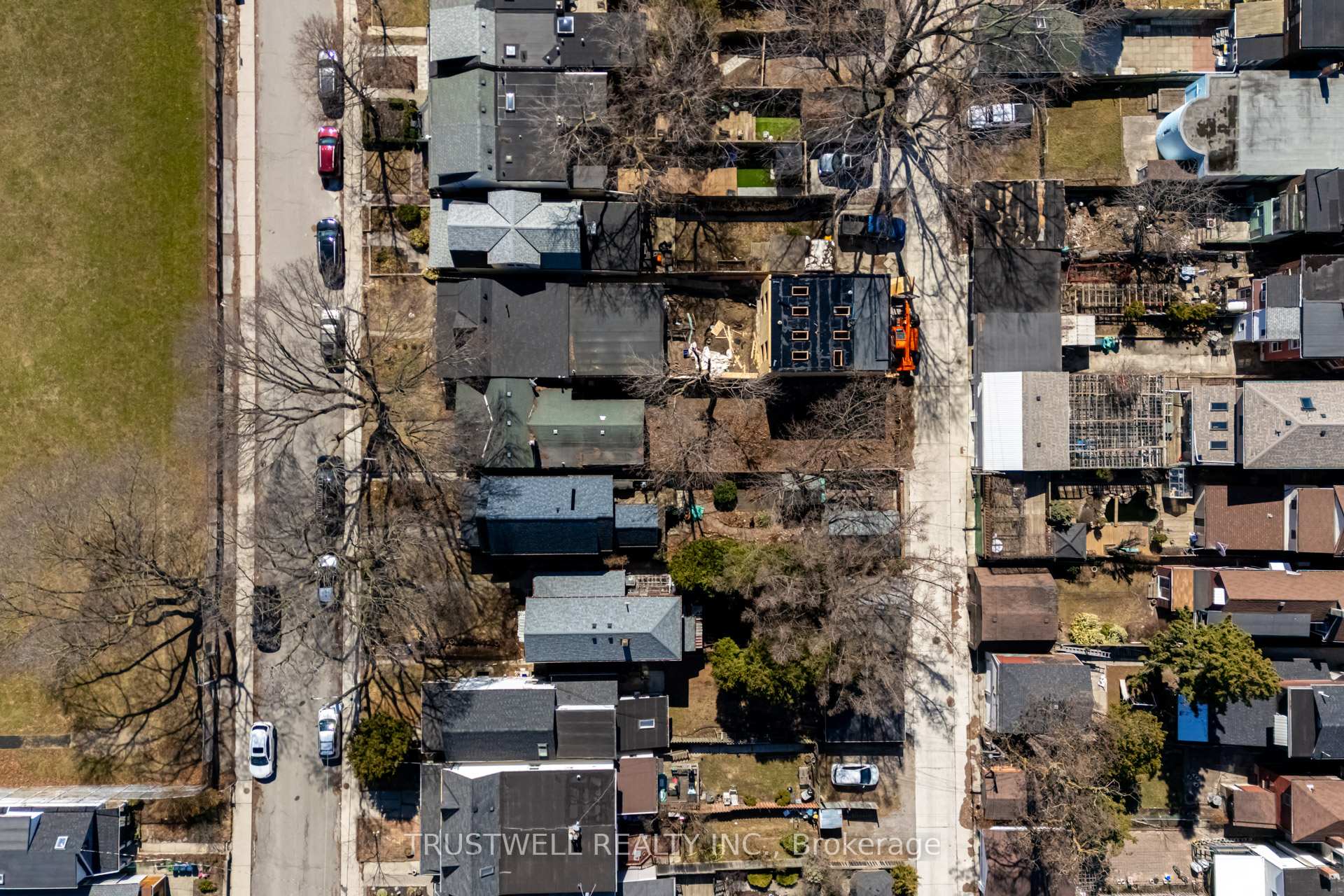 Photo 10 of 14 Bushell Avenue, Toronto, South Riverdale — HOMEH
