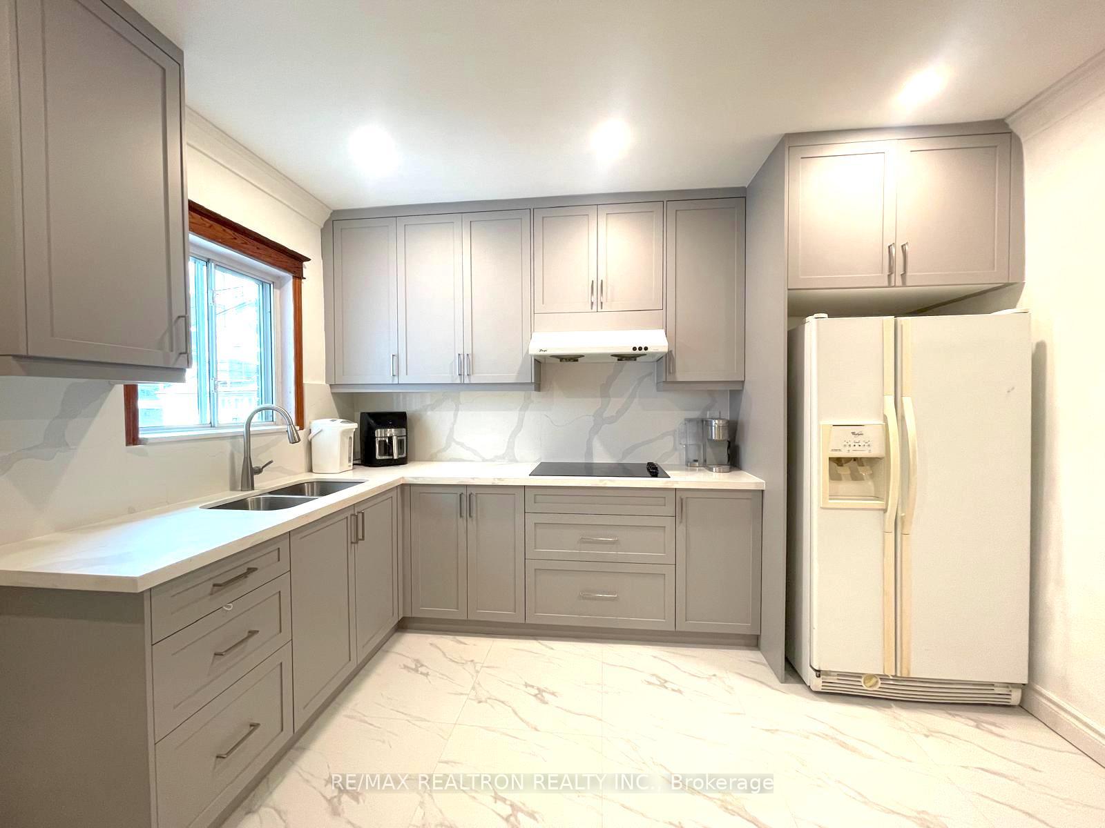 Photo 8 of Unit Upper, 165 Simpson Avenue, Toronto, North Riverdale — HOMEH