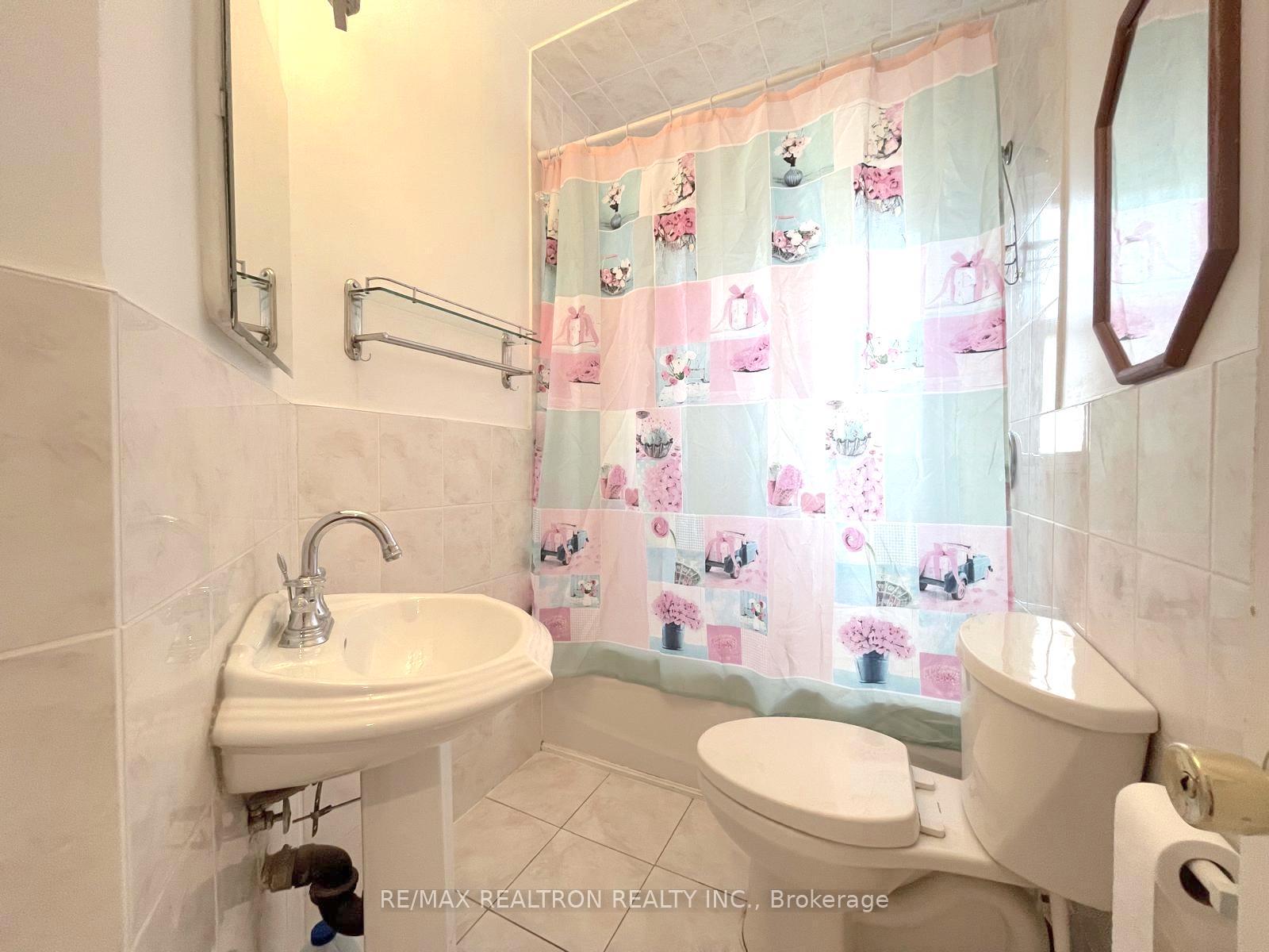 Photo 23 of Unit Upper, 165 Simpson Avenue, Toronto, North Riverdale — HOMEH