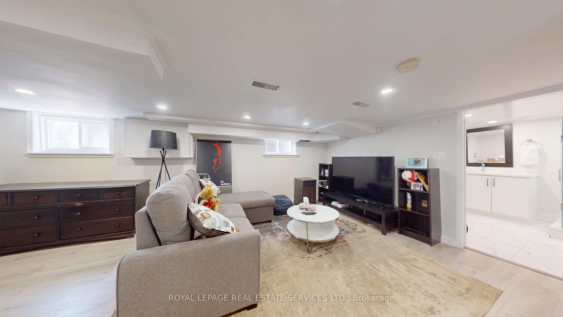 Photo 29 of 168 Ronan Avenue, Toronto, Lawrence Park North — HOMEH