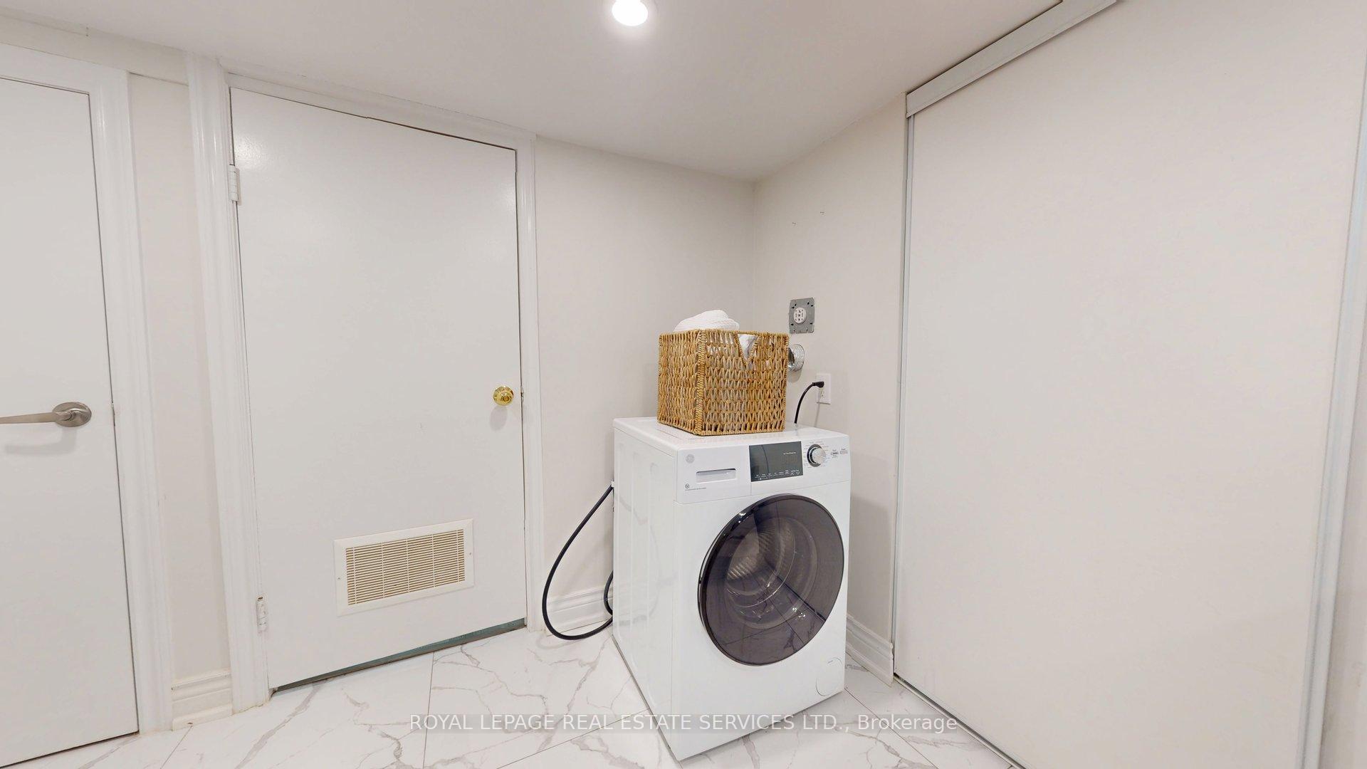 Photo 33 of 168 Ronan Avenue, Toronto, Lawrence Park North — HOMEH