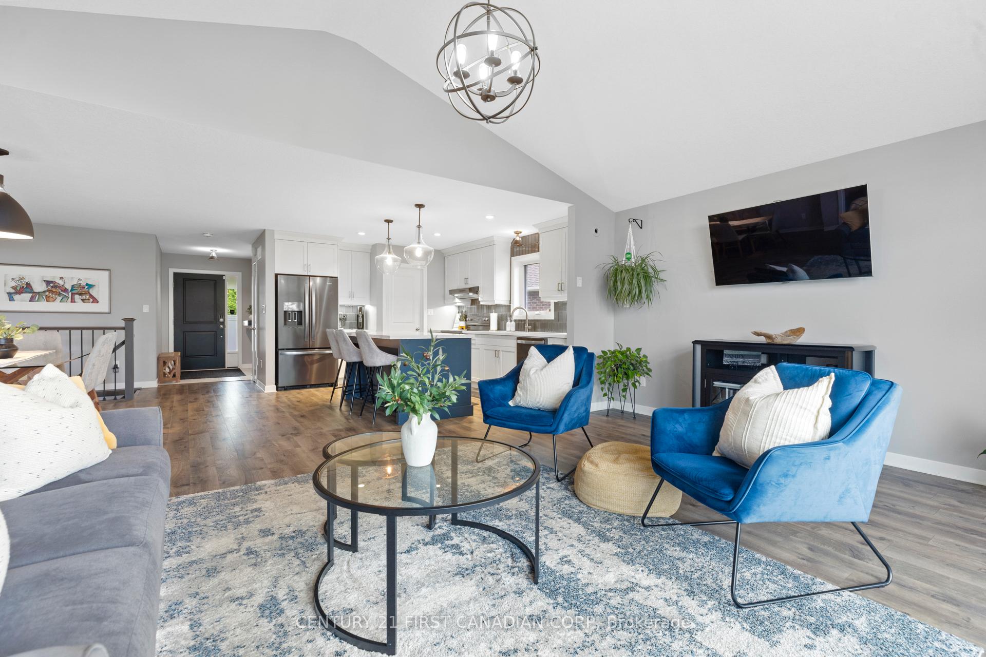 Photo 26 of 209 Everett Lane, Strathroy-Caradoc, NE — HOMEH