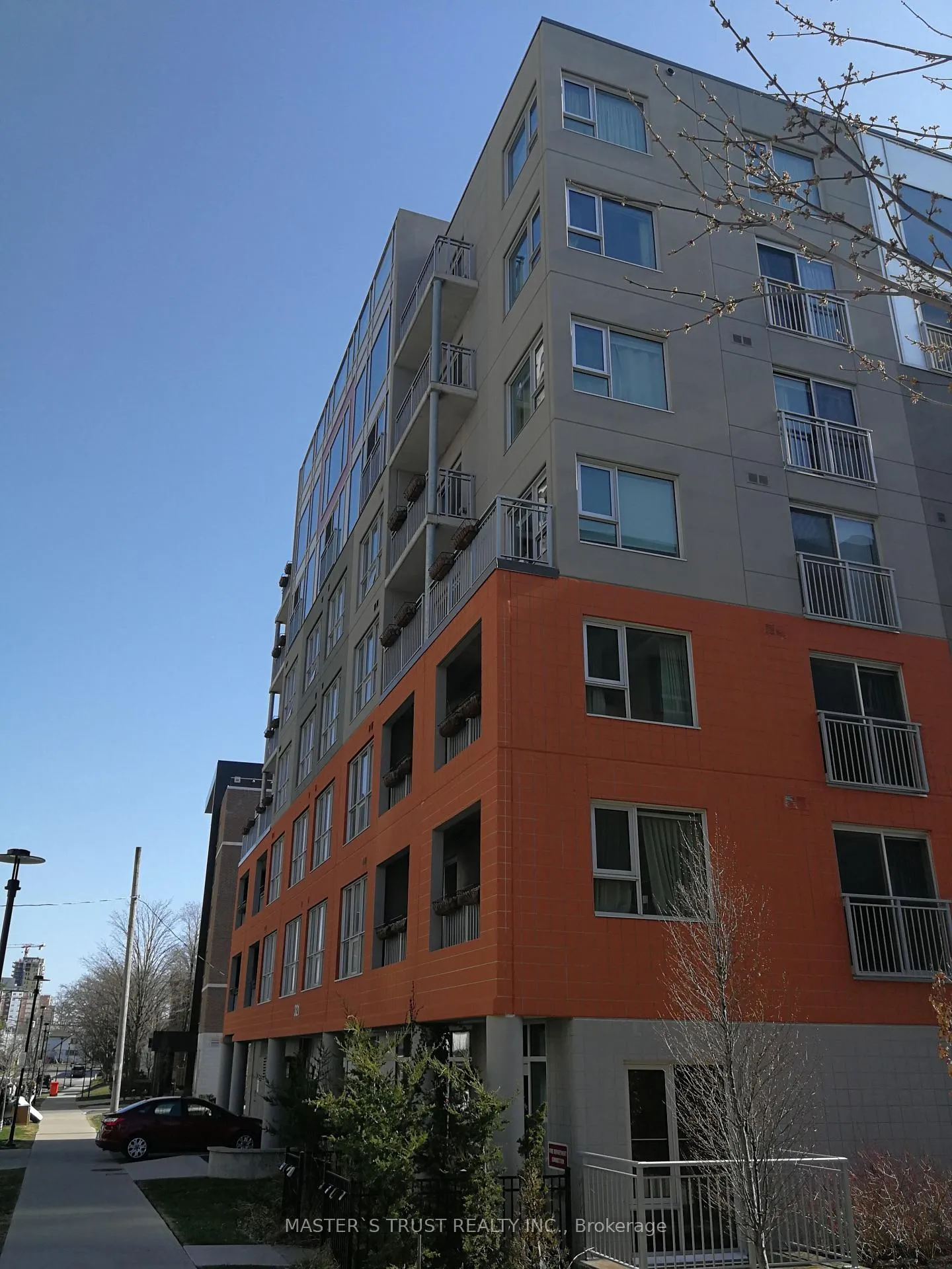 Front of Unit 502, 321 Spruce Street